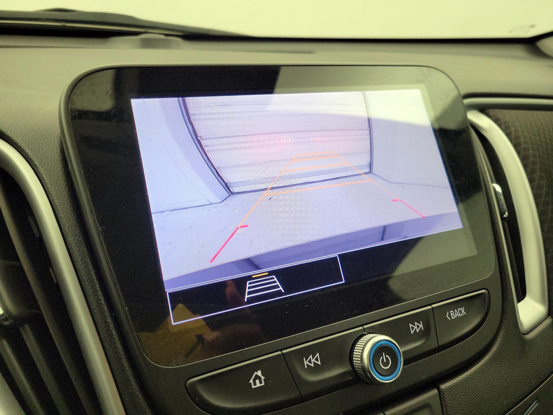 Thumbnail: 2023 Chevrolet Malibu - 14