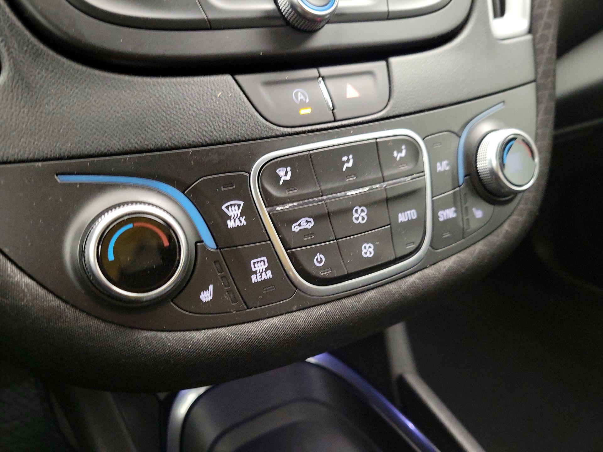 Thumbnail: 2023 Chevrolet Malibu - 16