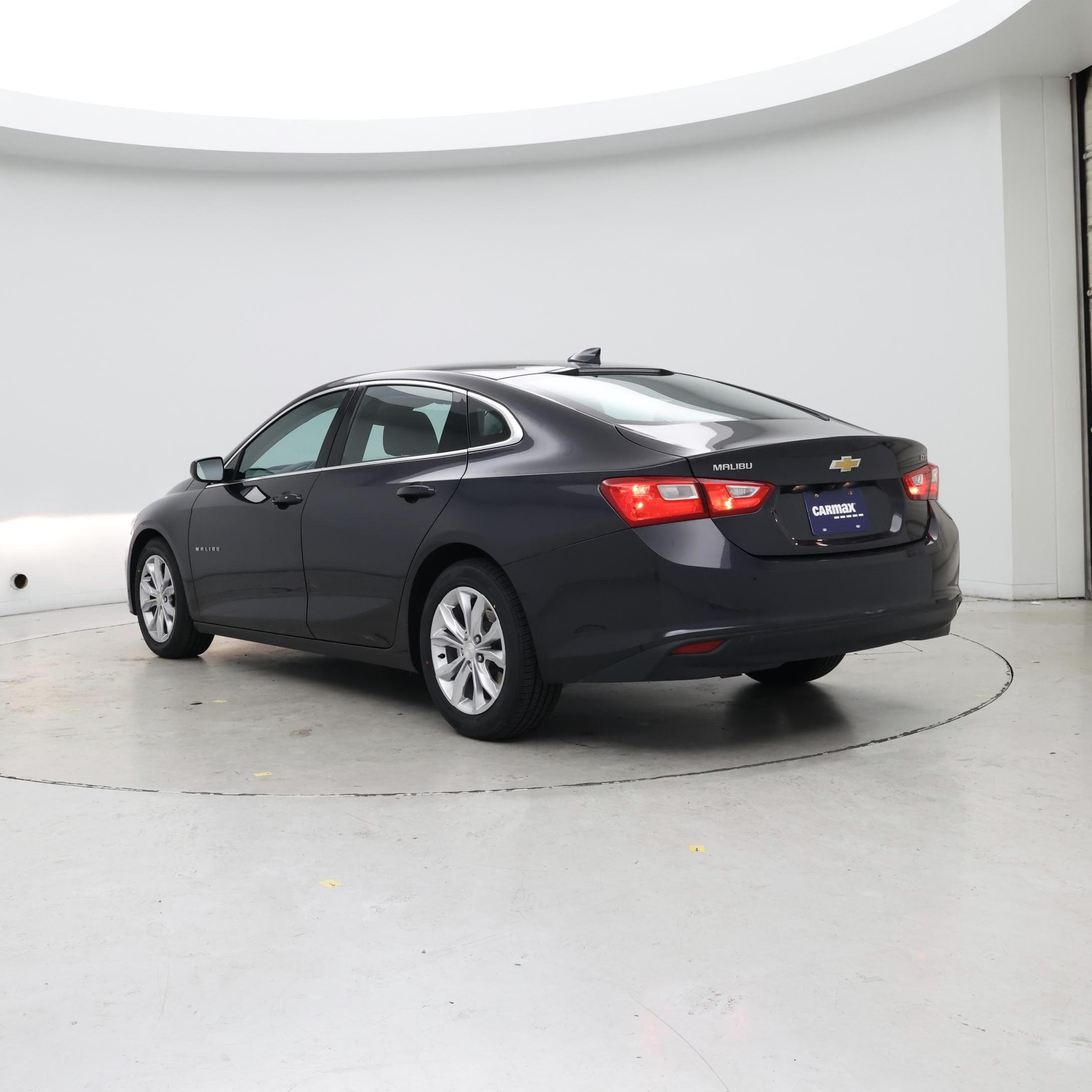 Thumbnail: 2023 Chevrolet Malibu - 2