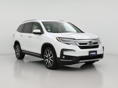 White 2022 Honda Pilot Touring