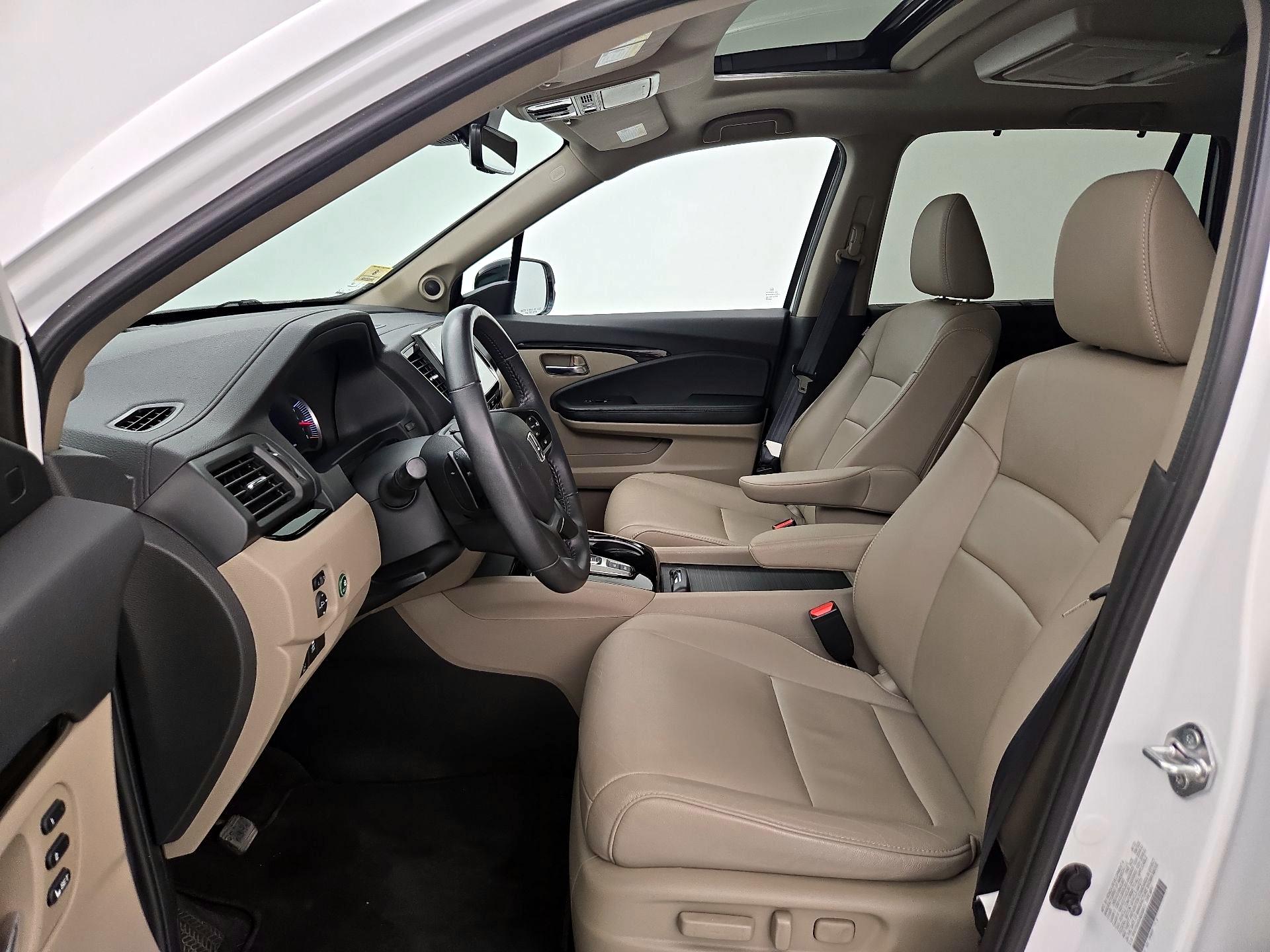 Thumbnail: 2022 Honda Pilot - 11