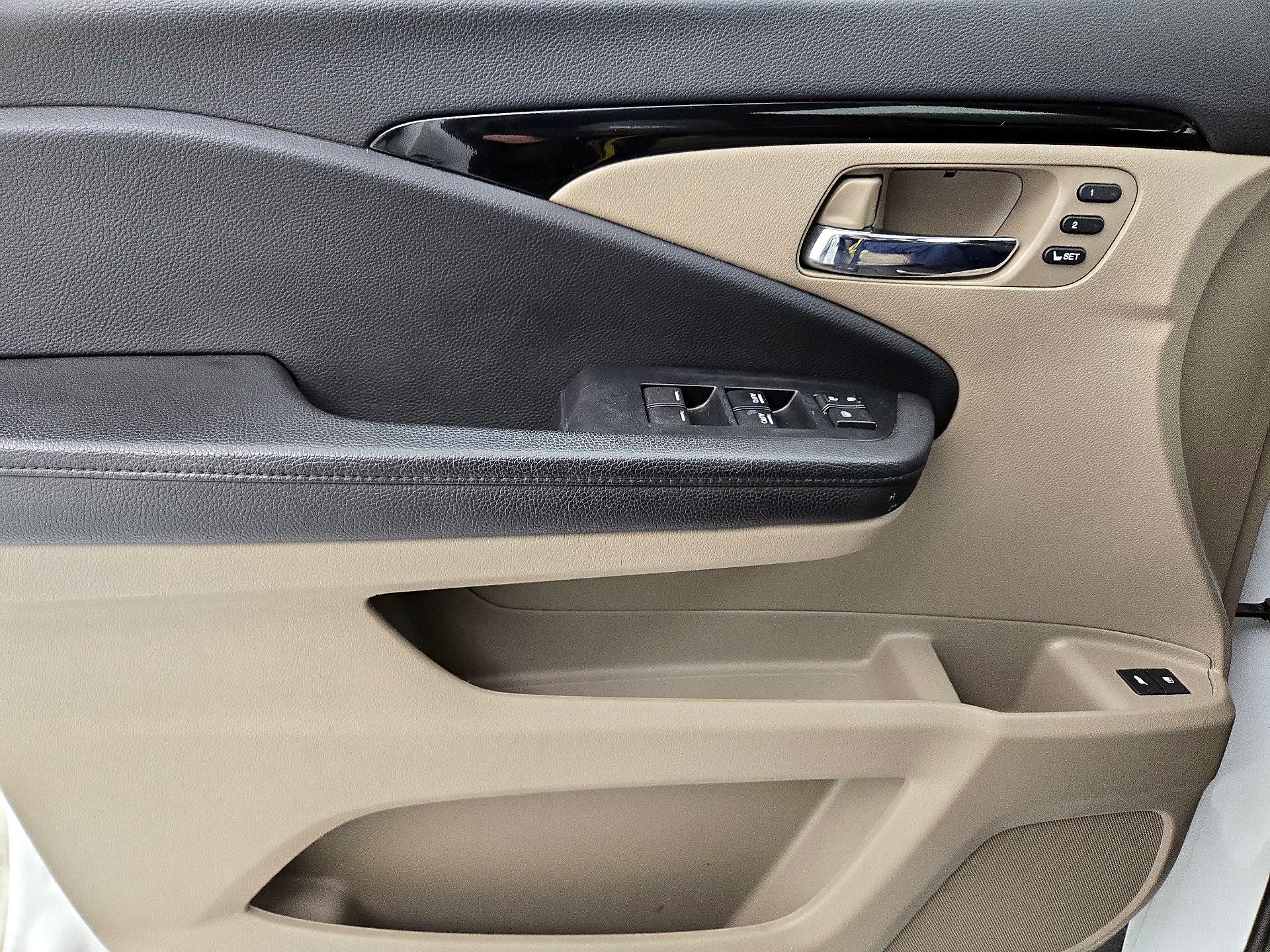 Thumbnail: 2022 Honda Pilot - 12