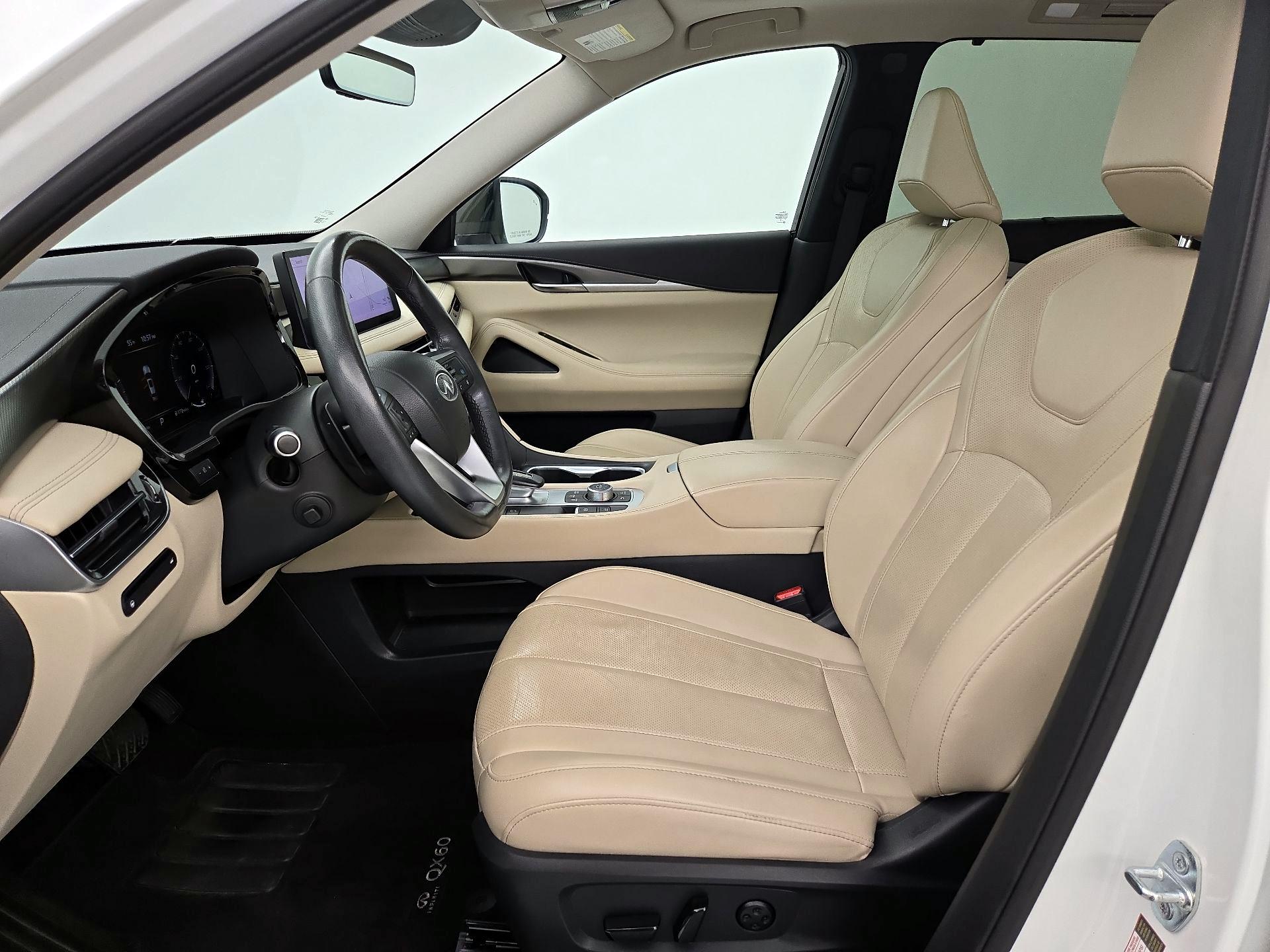 Thumbnail: 2023 INFINITI QX60 - 11
