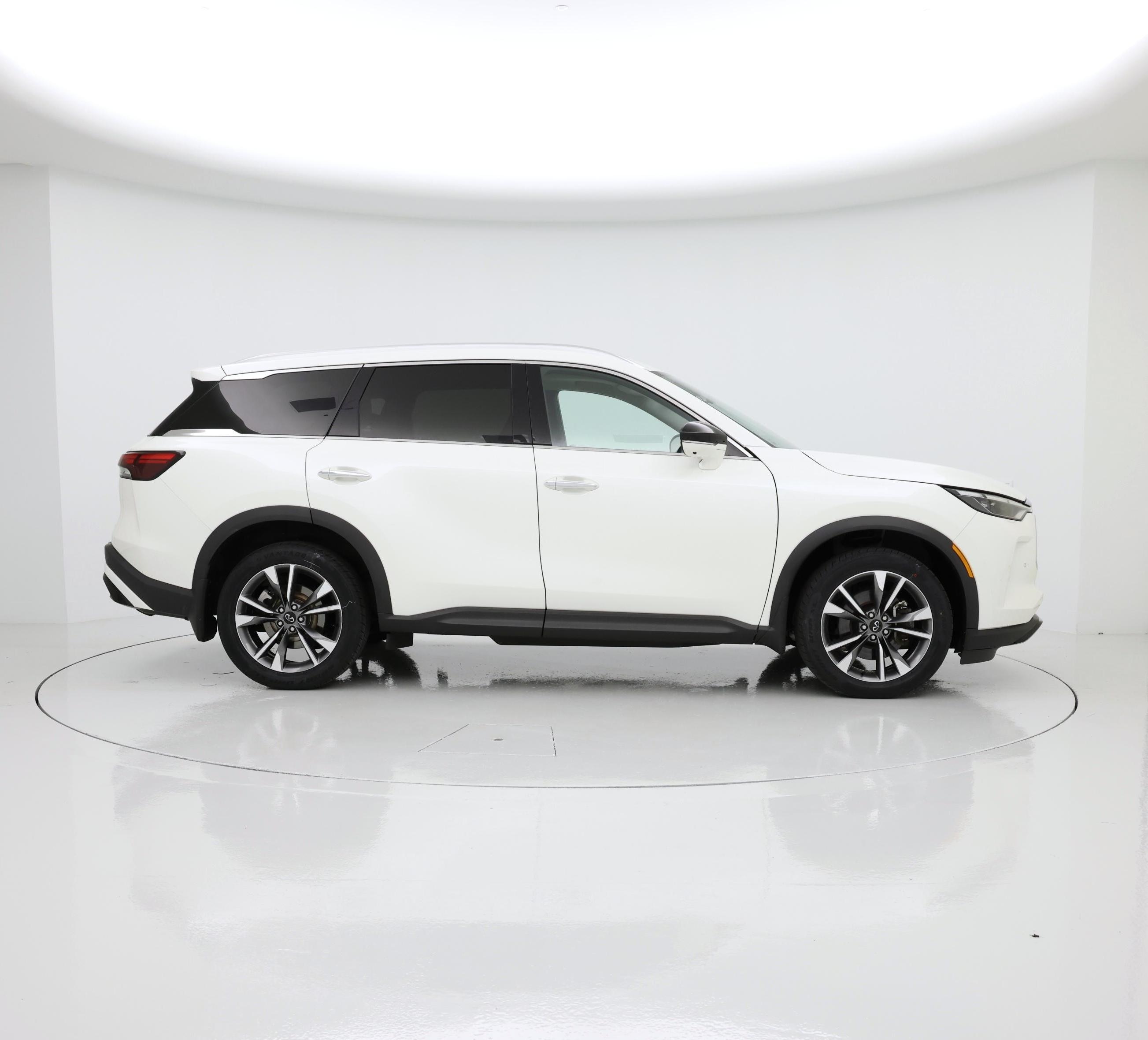 Thumbnail: 2023 INFINITI QX60 - 7