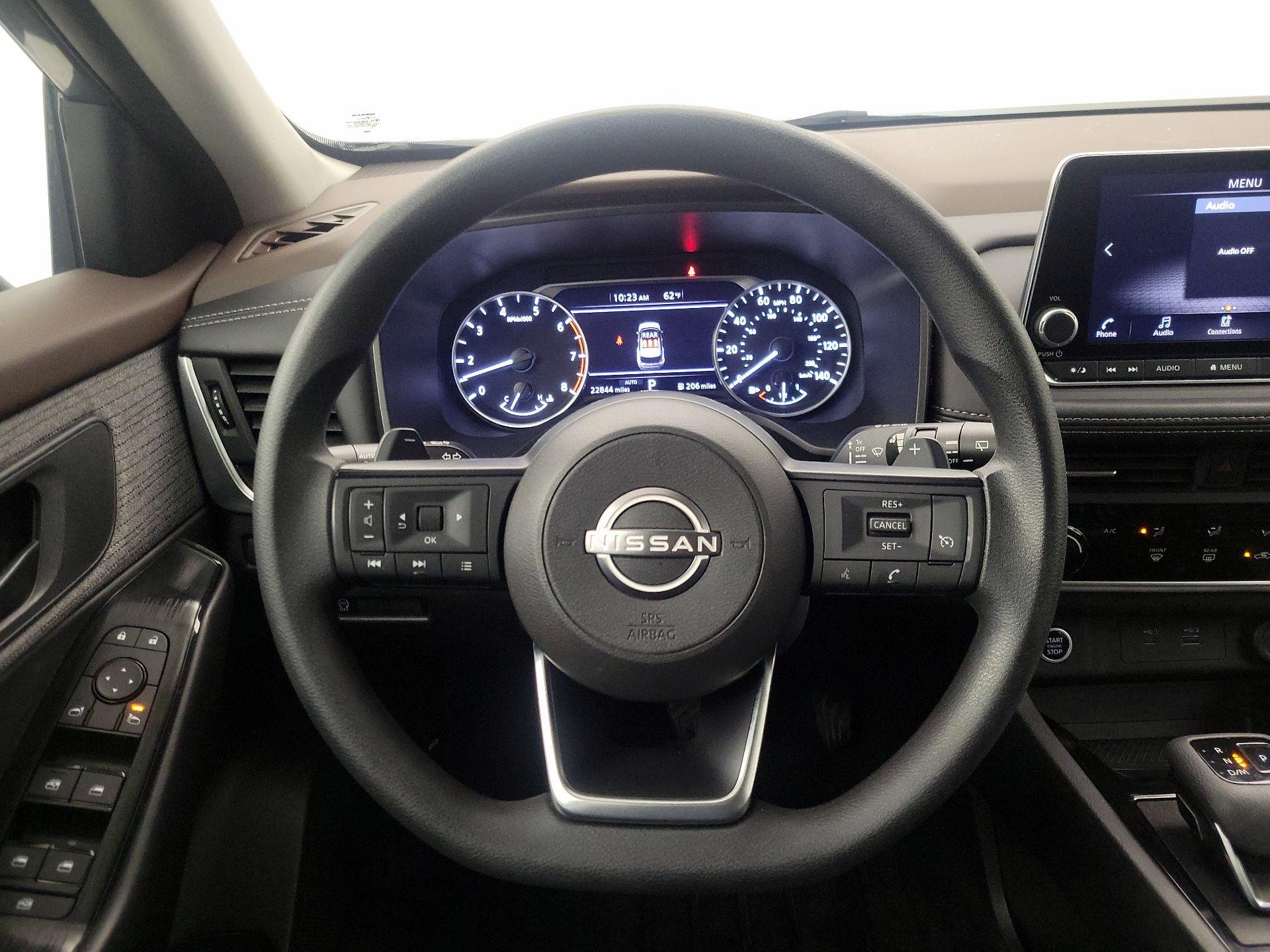 Thumbnail: 2023 Nissan Rogue - 10