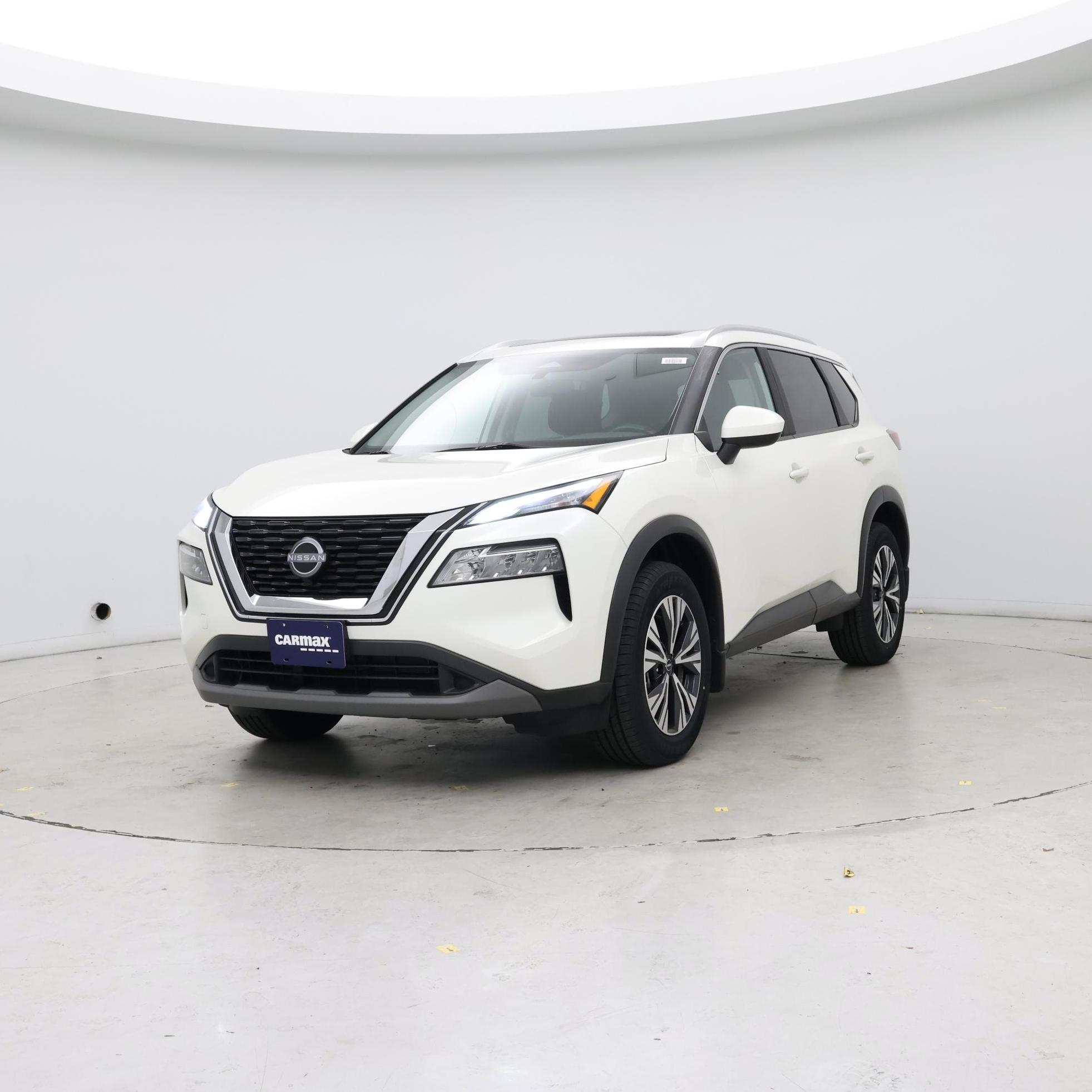 Thumbnail: 2023 Nissan Rogue - 4