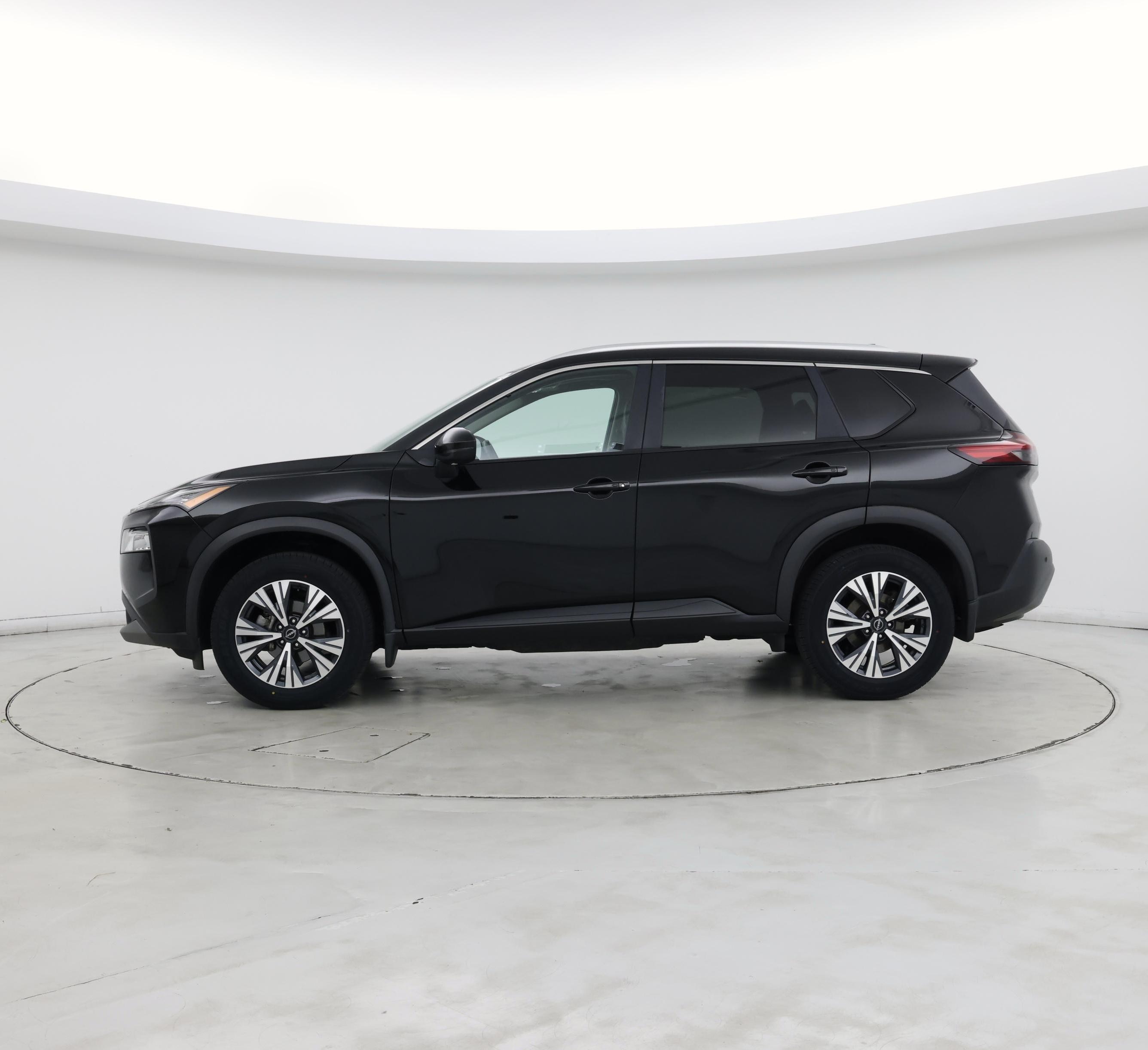 Thumbnail: 2022 Nissan Rogue - 3