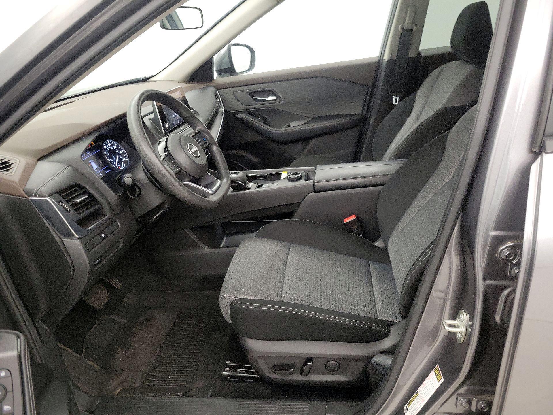 Thumbnail: 2023 Nissan Rogue - 11