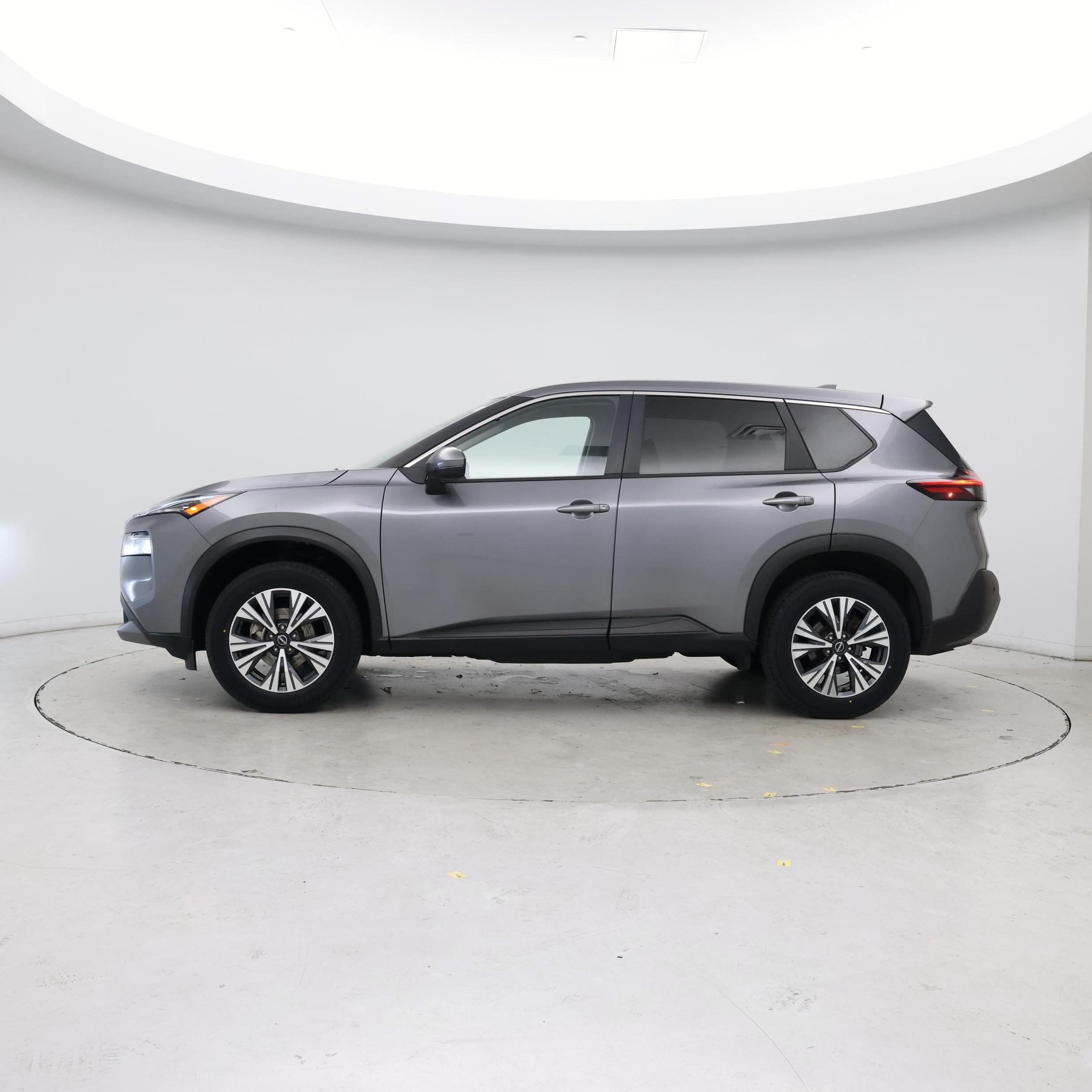 Thumbnail: 2023 Nissan Rogue - 3