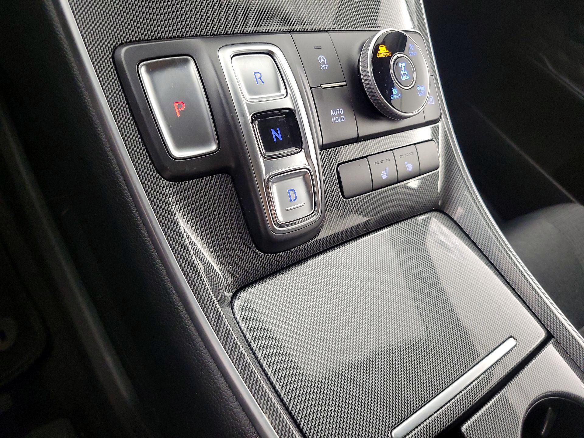 Thumbnail: 2022 Hyundai Santa Fe - 17