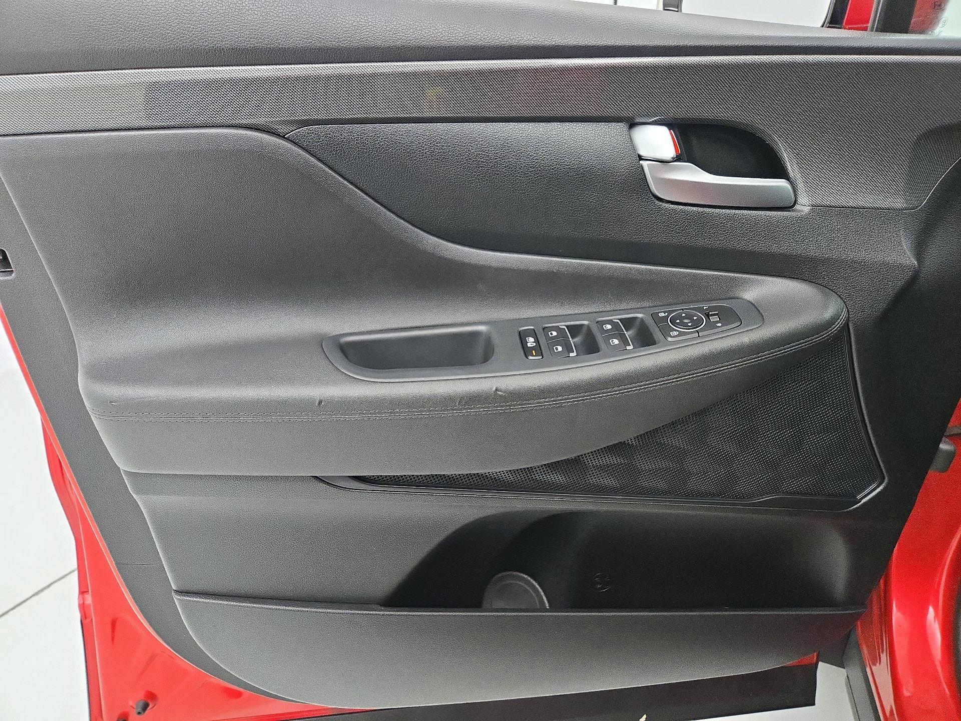 Thumbnail: 2023 Hyundai Santa Fe - 12