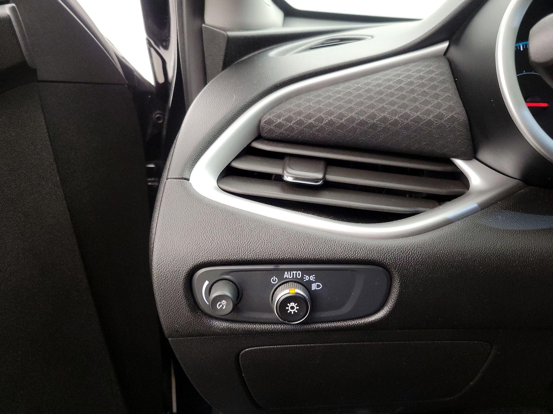 Thumbnail: 2024 Chevrolet Malibu - 13