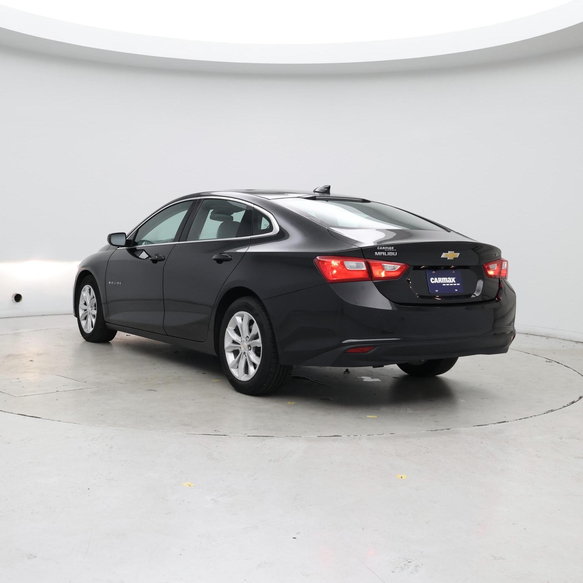 Thumbnail: 2024 Chevrolet Malibu - 2