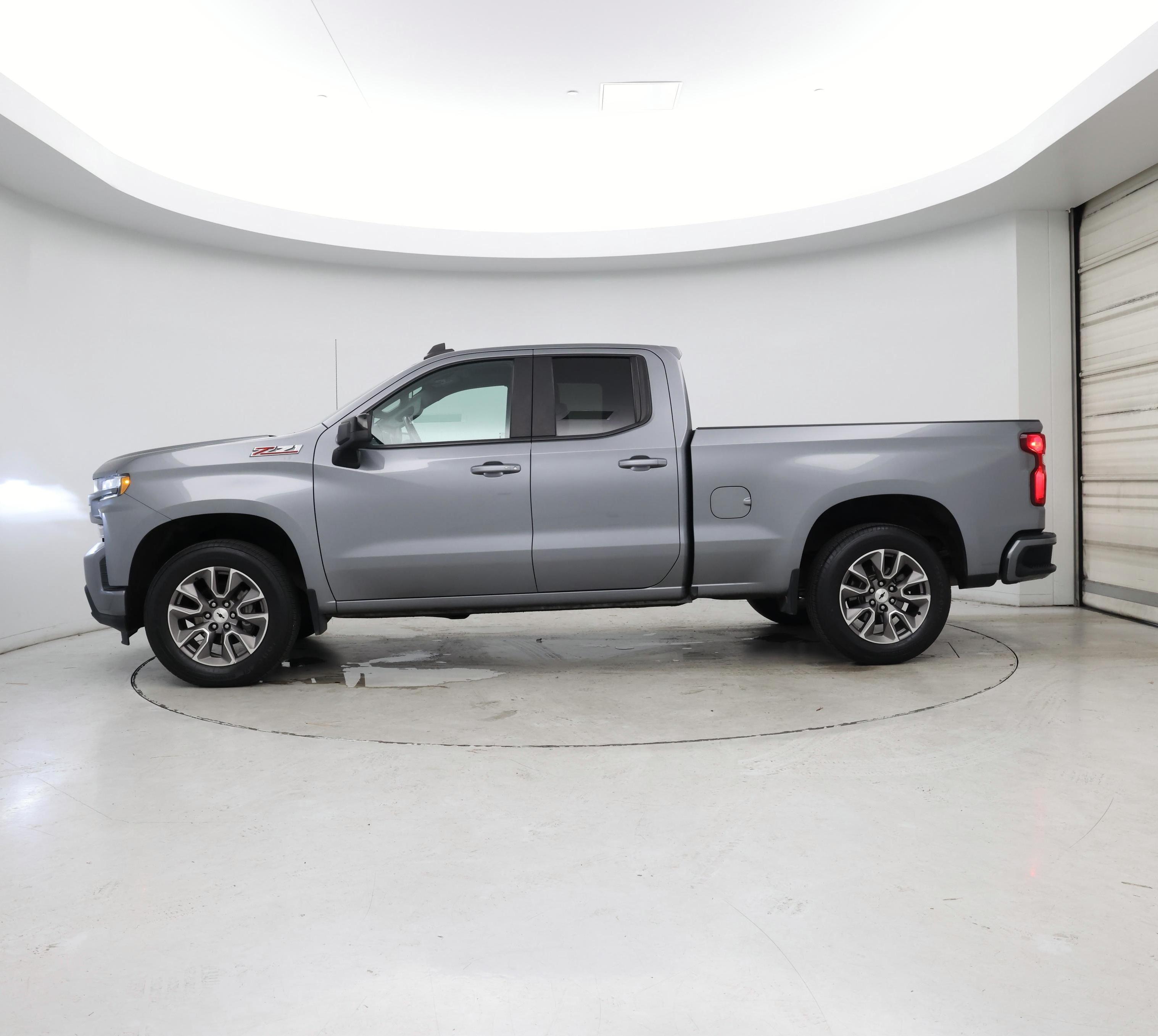 Thumbnail: 2021 Chevrolet Silverado 1500 - 3