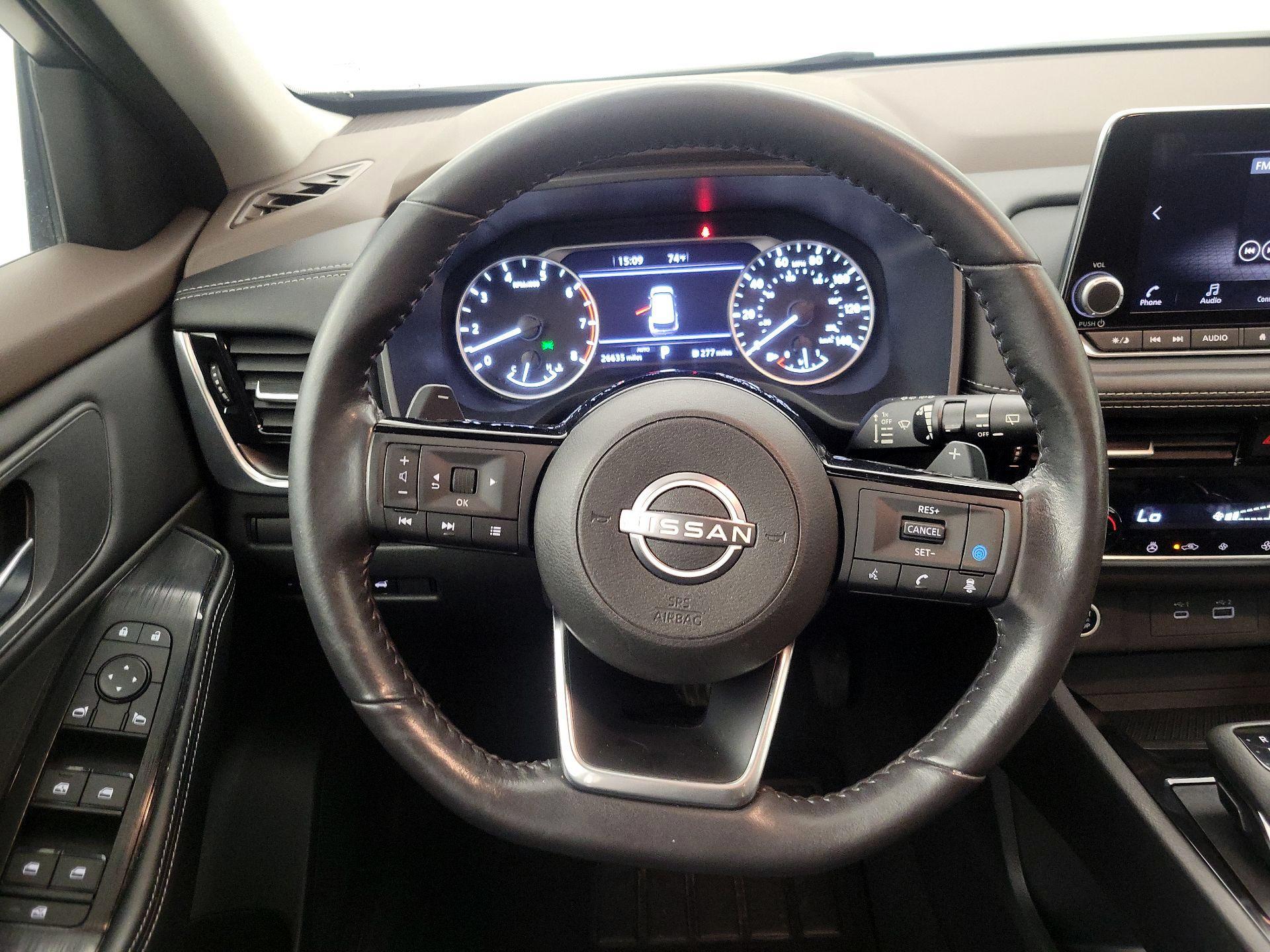 Thumbnail: 2023 Nissan Rogue - 10