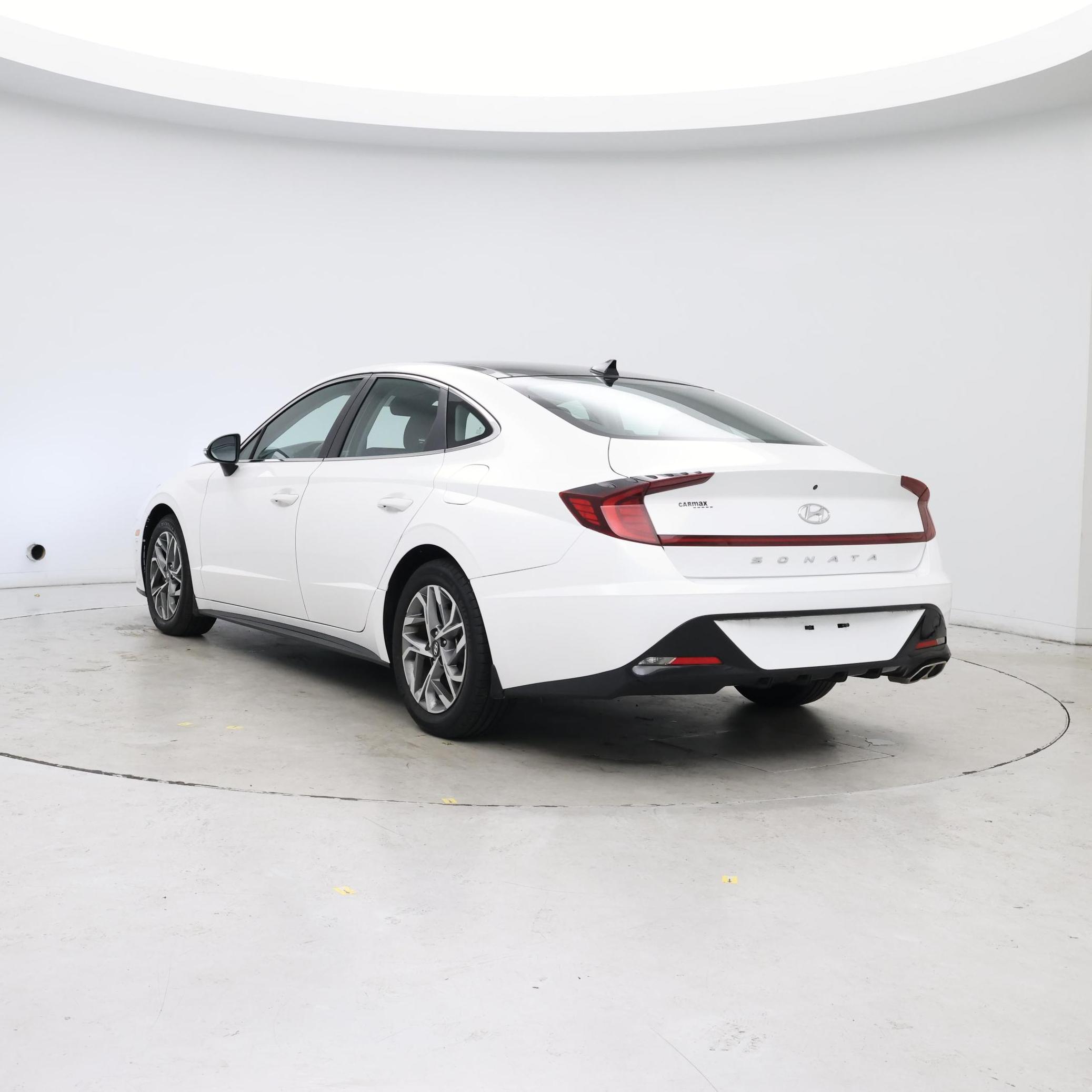 Thumbnail: 2022 Hyundai Sonata - 2