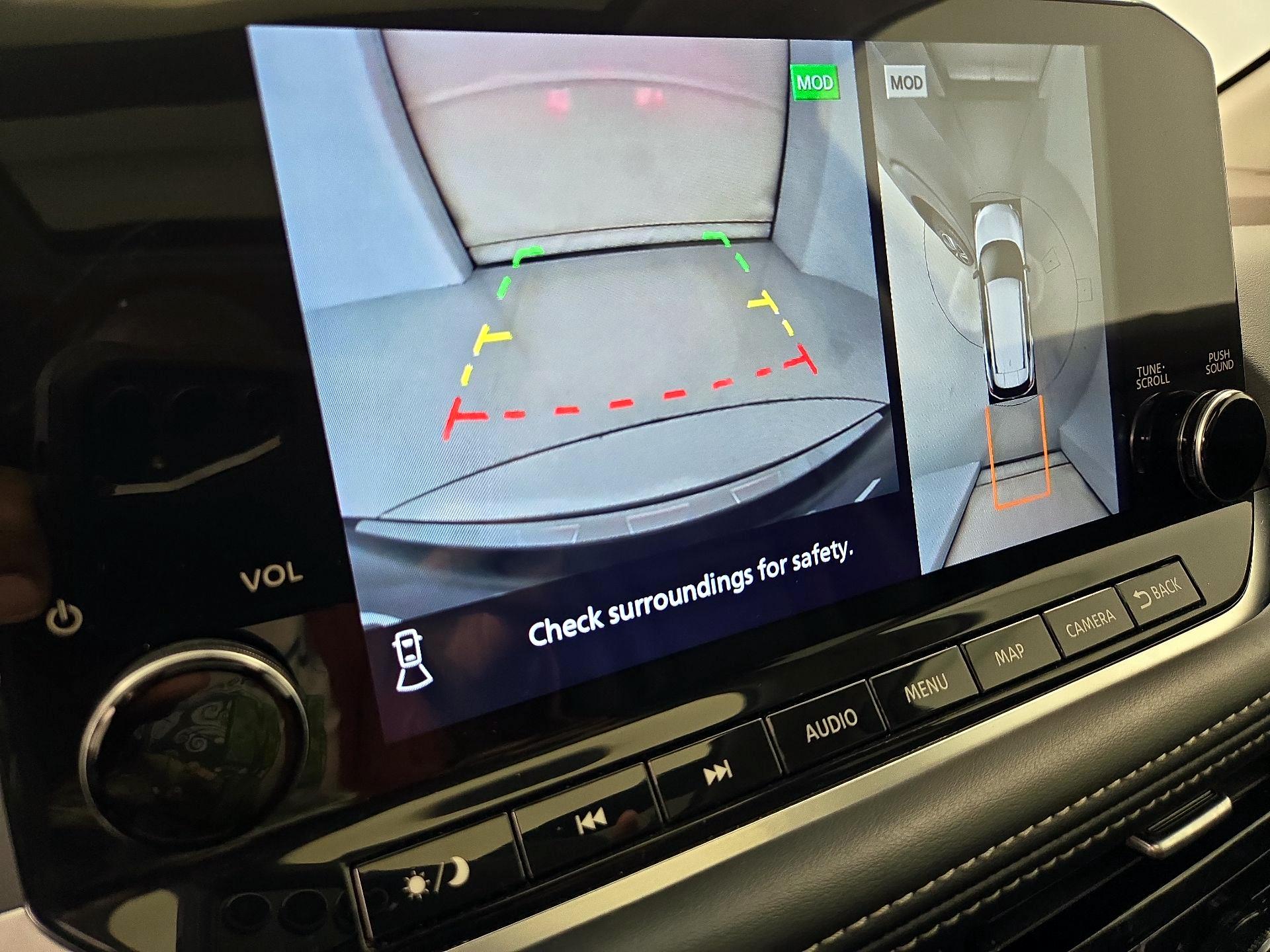 Thumbnail: 2022 Nissan Rogue - 15