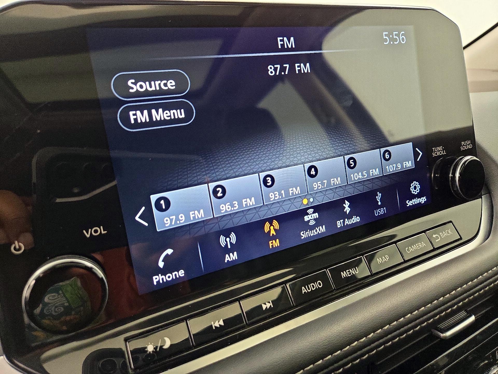 Thumbnail: 2022 Nissan Rogue - 16