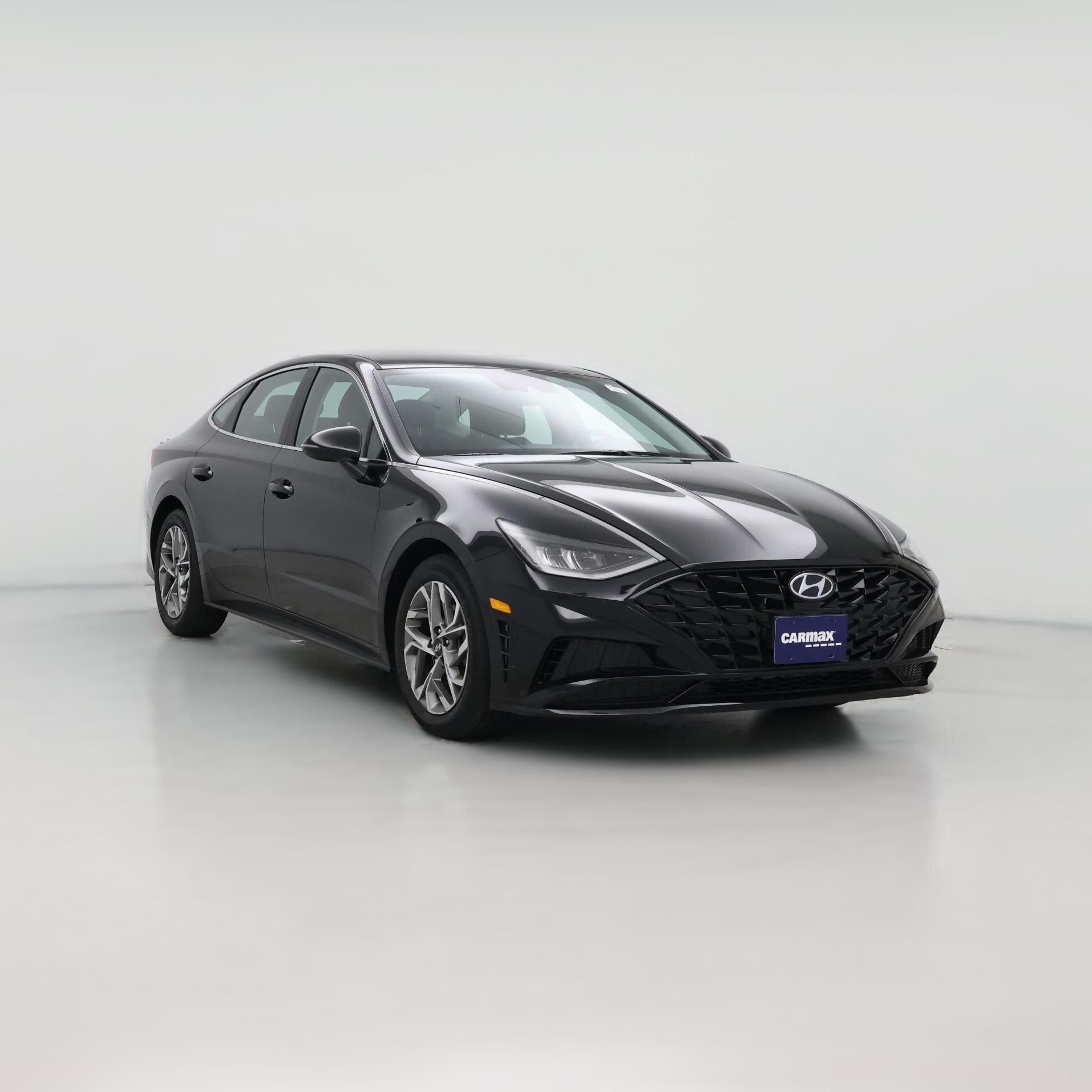 Thumbnail: 2023 Hyundai Sonata - 1