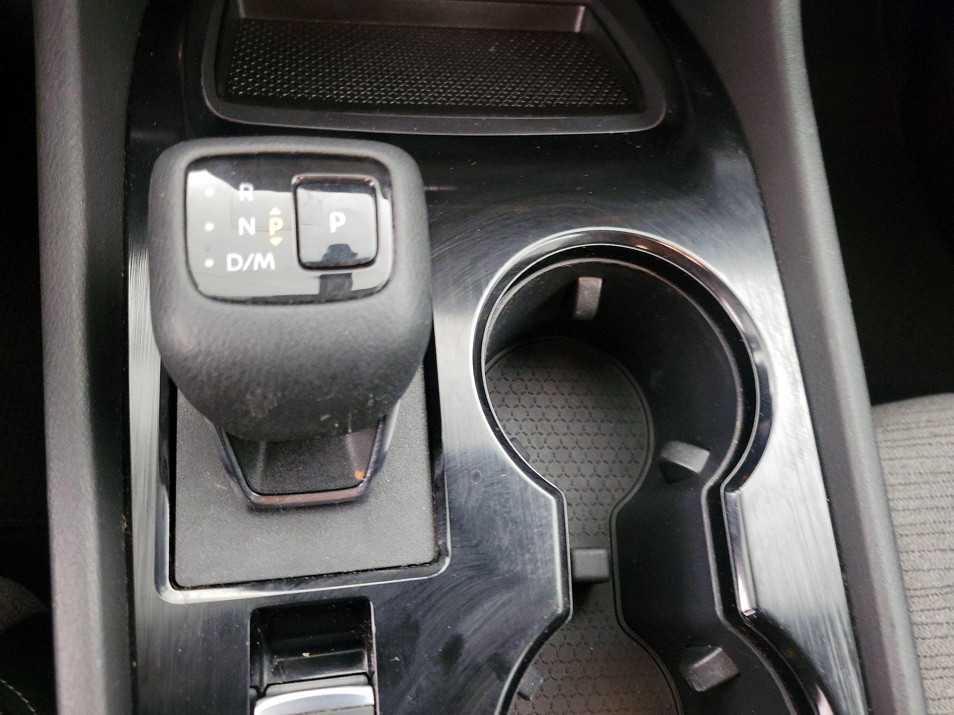 Thumbnail: 2022 Nissan Rogue - 17