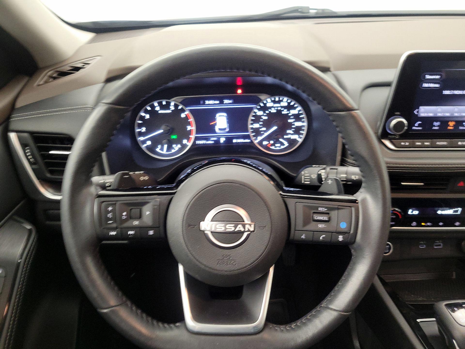 Thumbnail: 2023 Nissan Rogue - 10