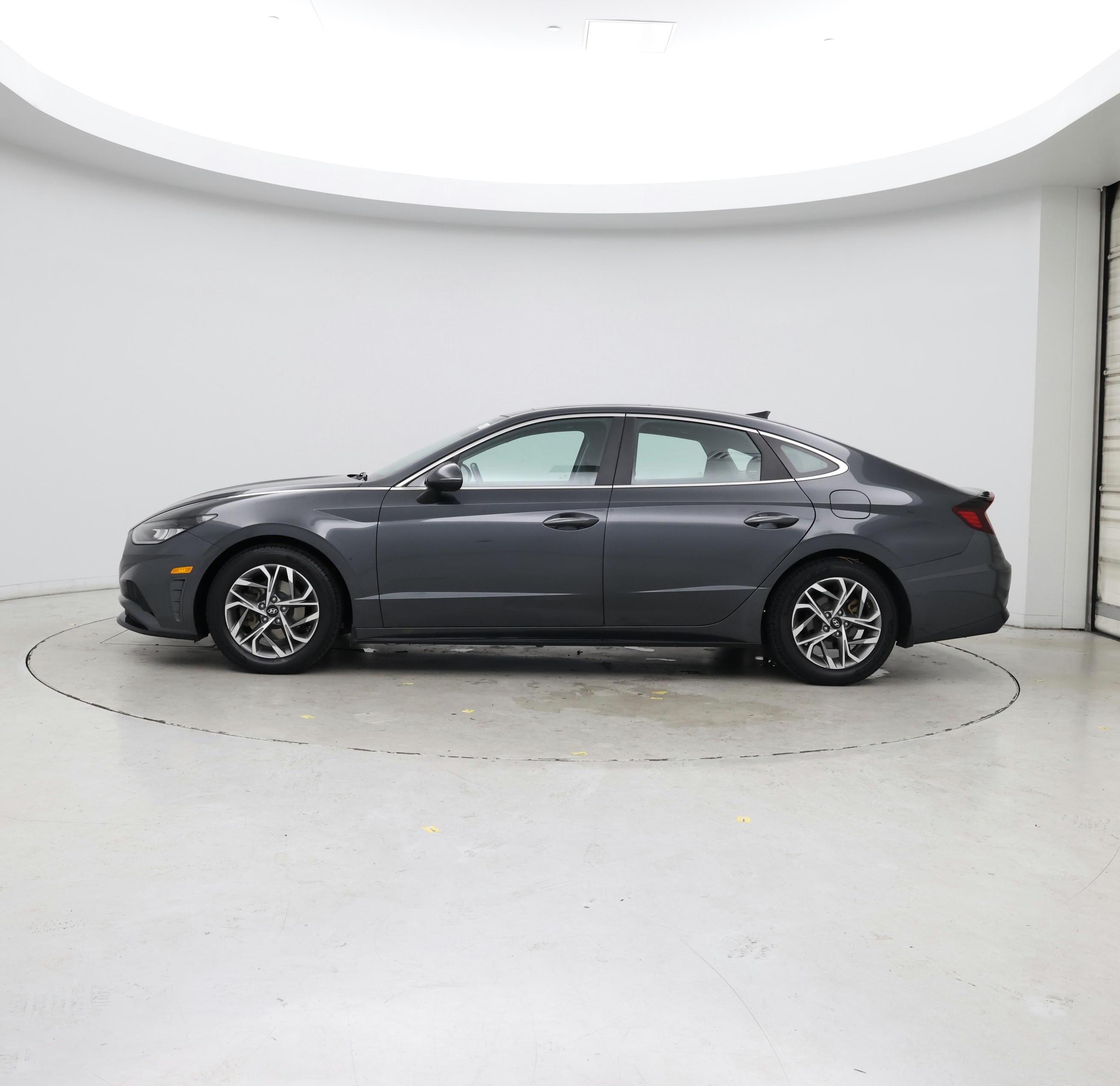 Thumbnail: 2022 Hyundai Sonata - 3