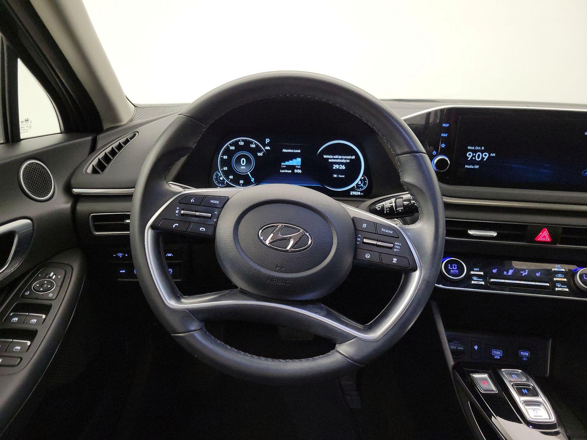 Thumbnail: 2023 Hyundai Sonata - 10