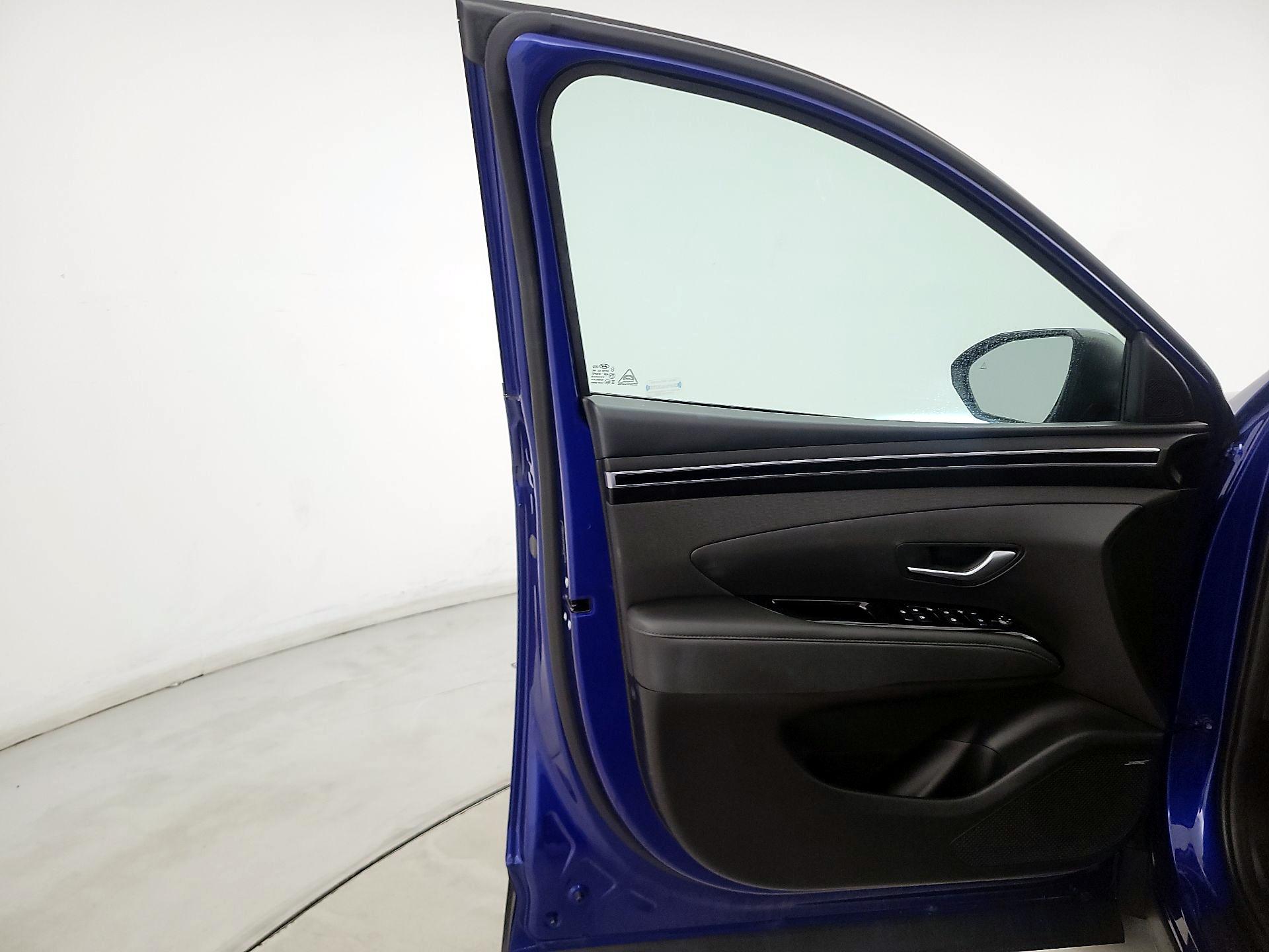 Thumbnail: 2022 Hyundai Tucson - 12