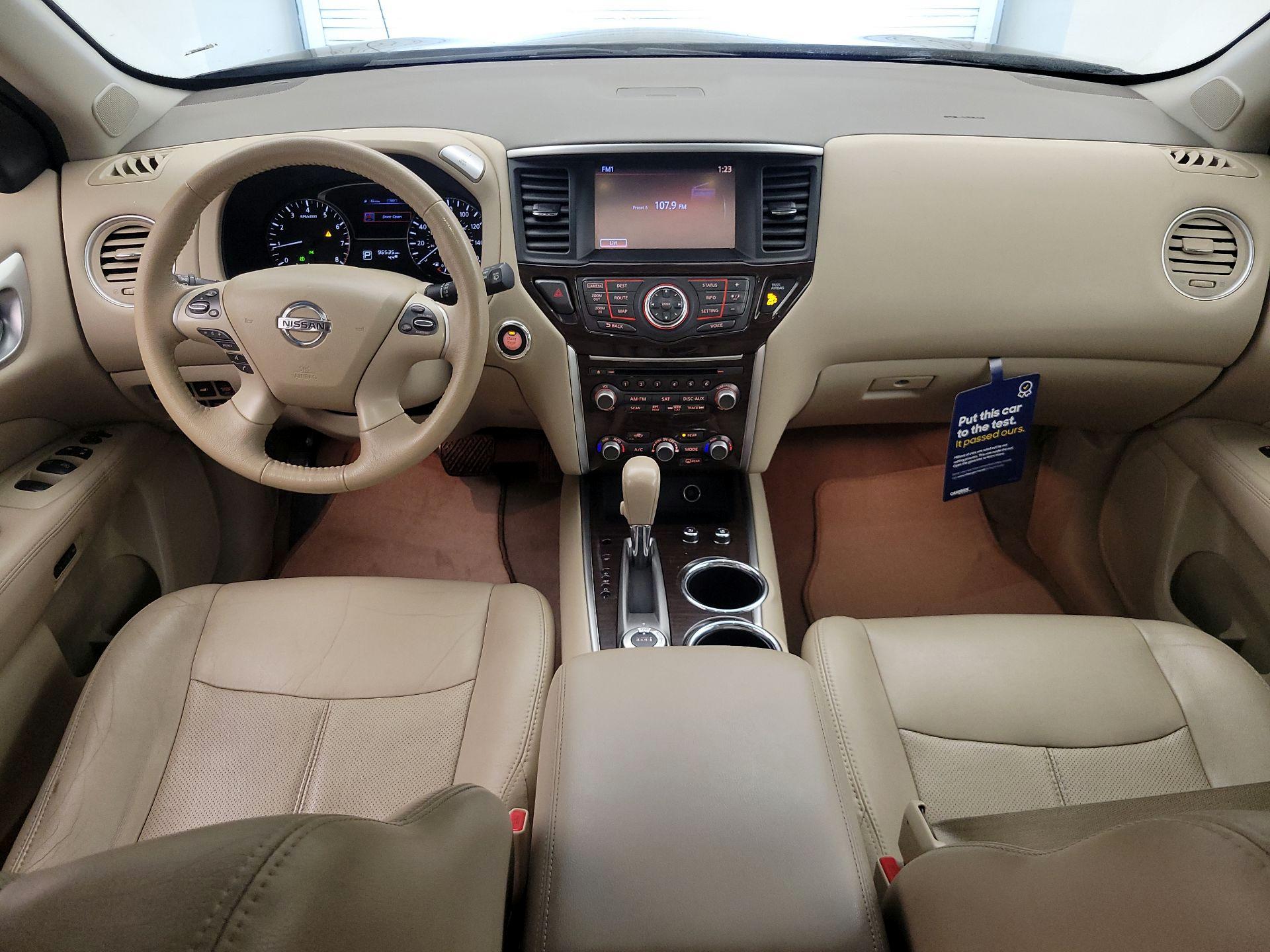 Thumbnail: 2014 Nissan Pathfinder - 9