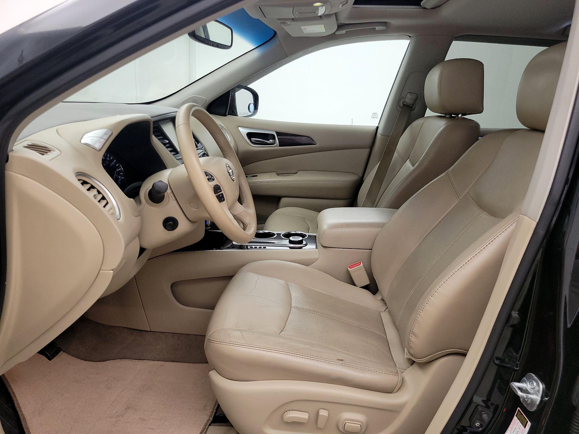 Thumbnail: 2014 Nissan Pathfinder - 11