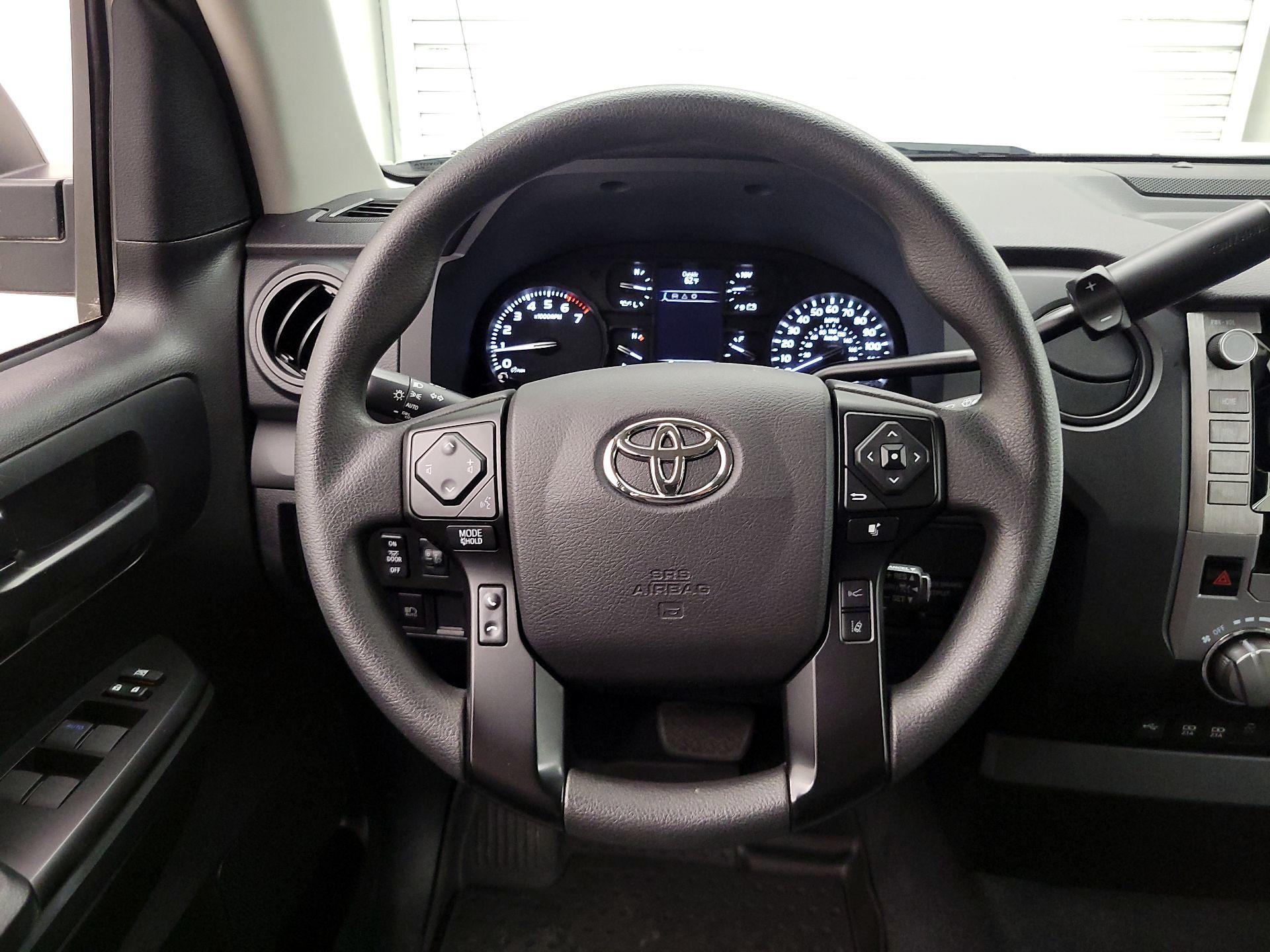 Thumbnail: 2021 Toyota Tundra - 10