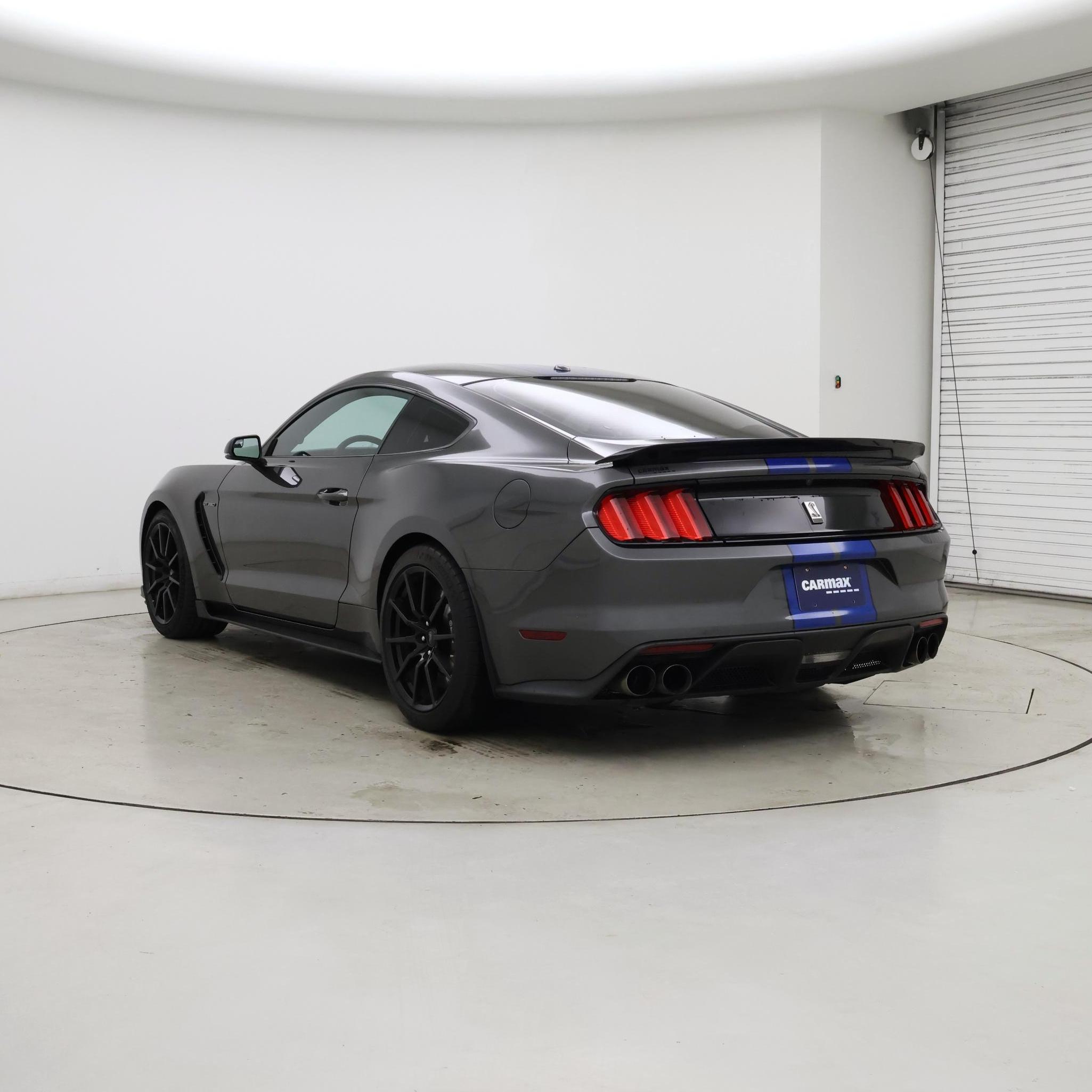 Thumbnail: 2017 Ford Mustang - 2