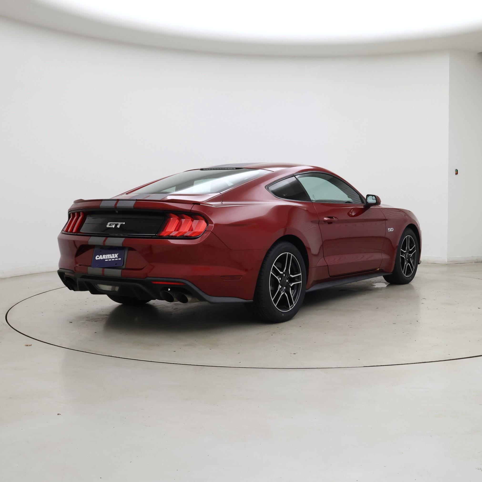 Thumbnail: 2018 Ford Mustang - 8