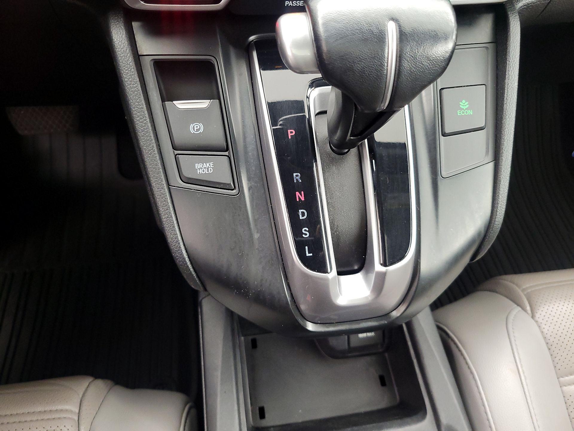 Thumbnail: 2018 Honda CR-V - 17