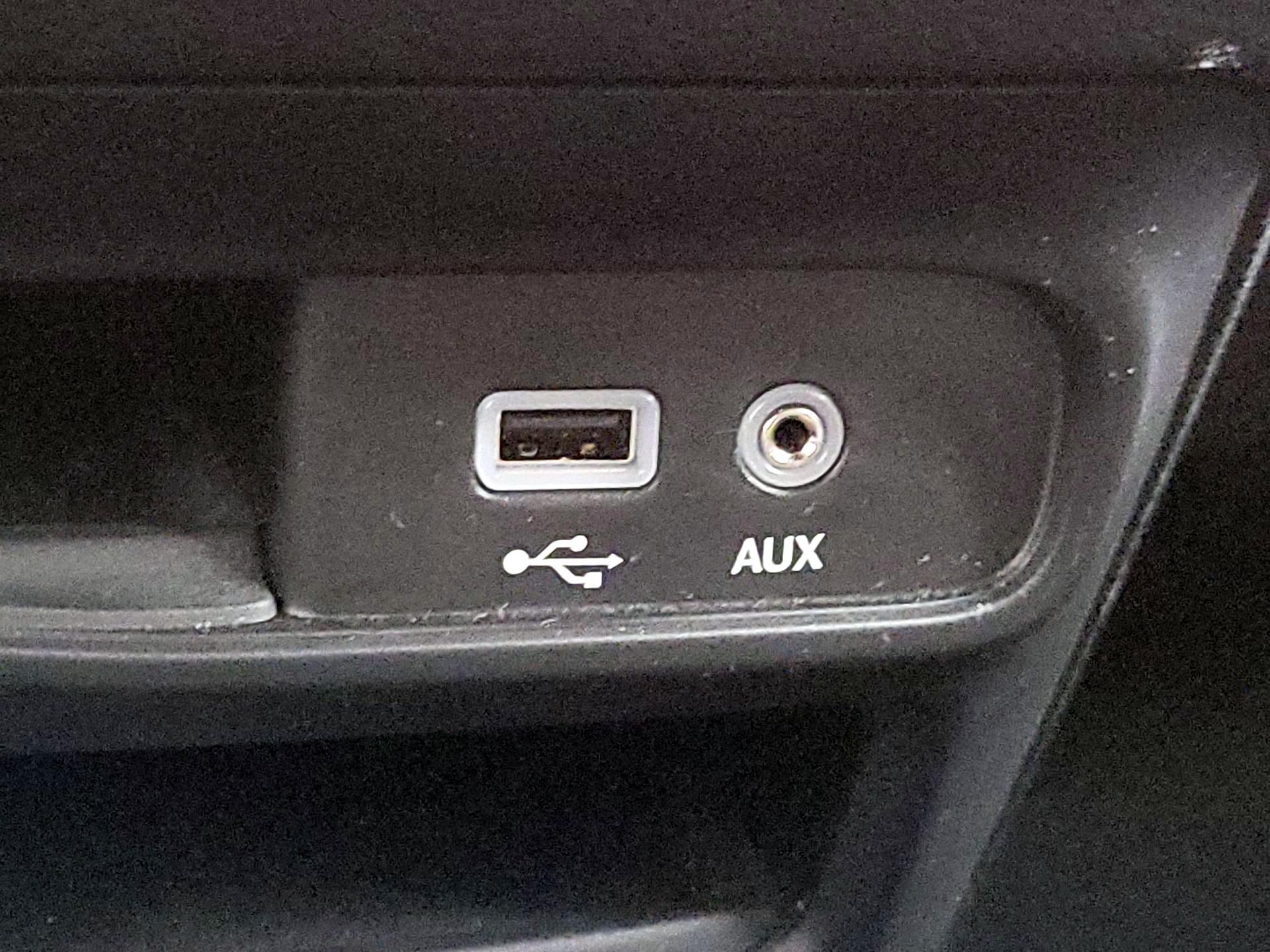 Thumbnail: 2020 Chrysler Pacifica - 18