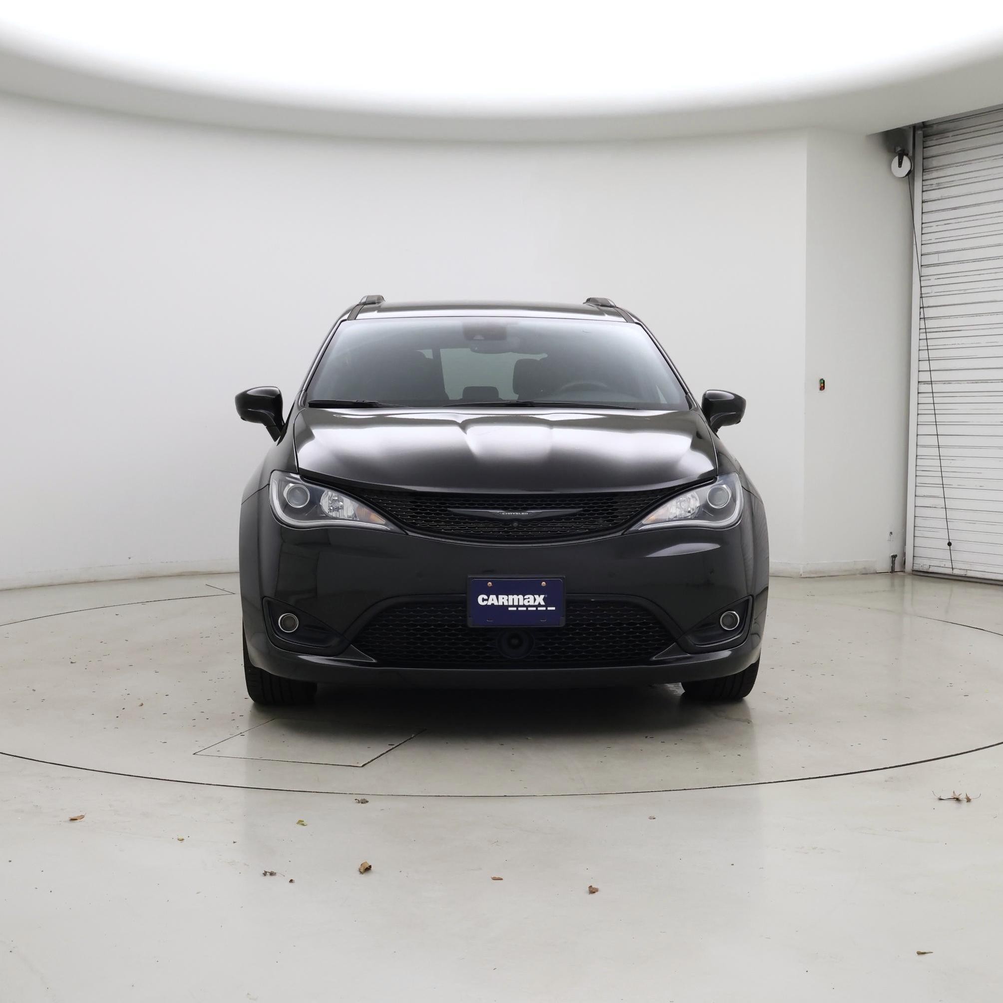 Thumbnail: 2020 Chrysler Pacifica - 5