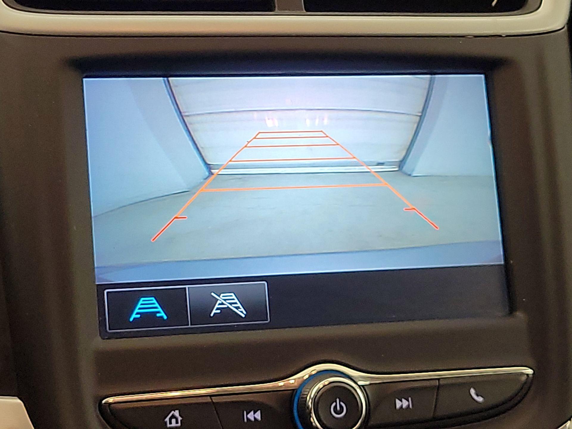 Thumbnail: 2017 Chevrolet Sonic - 14