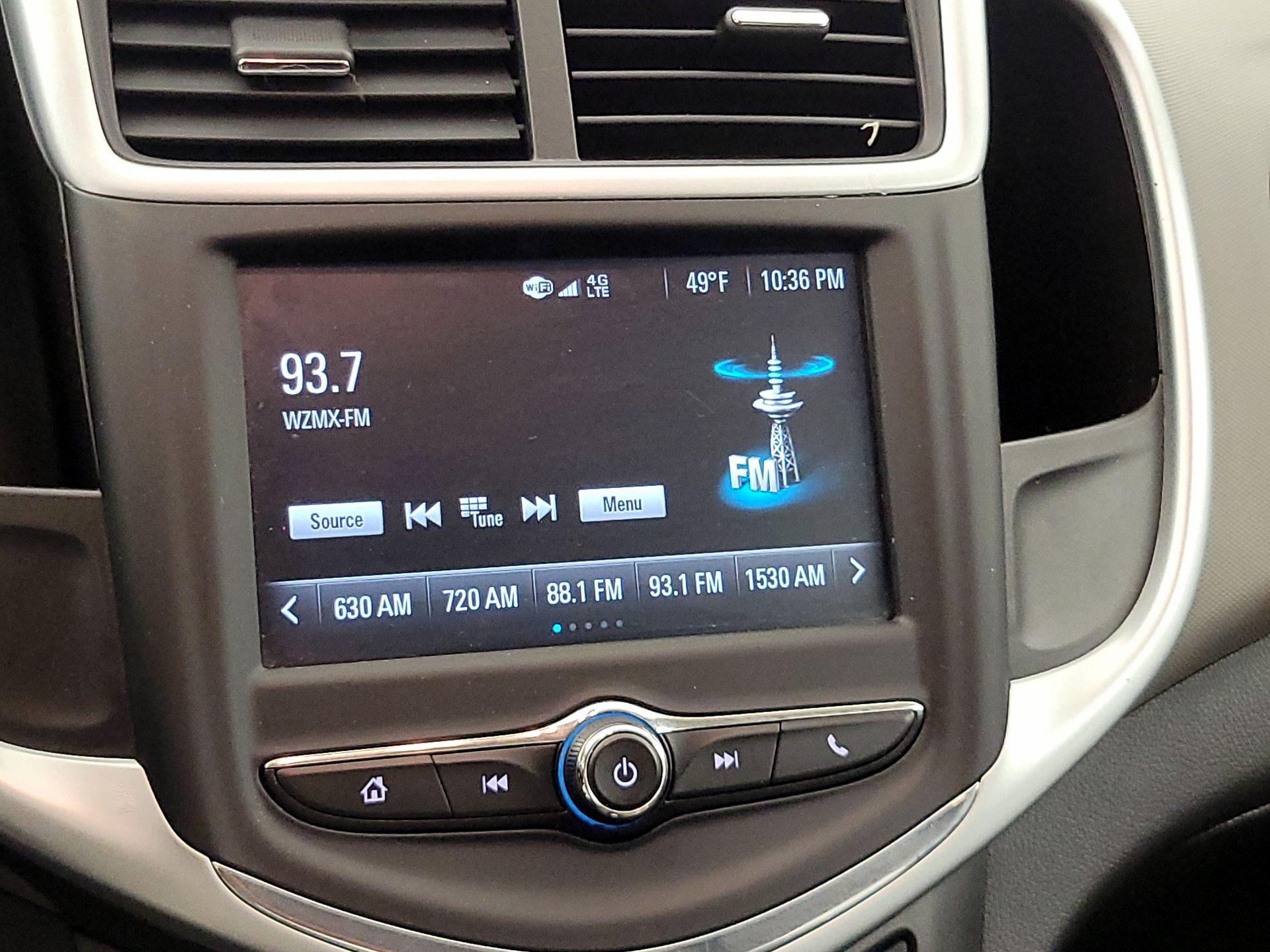 Thumbnail: 2017 Chevrolet Sonic - 15