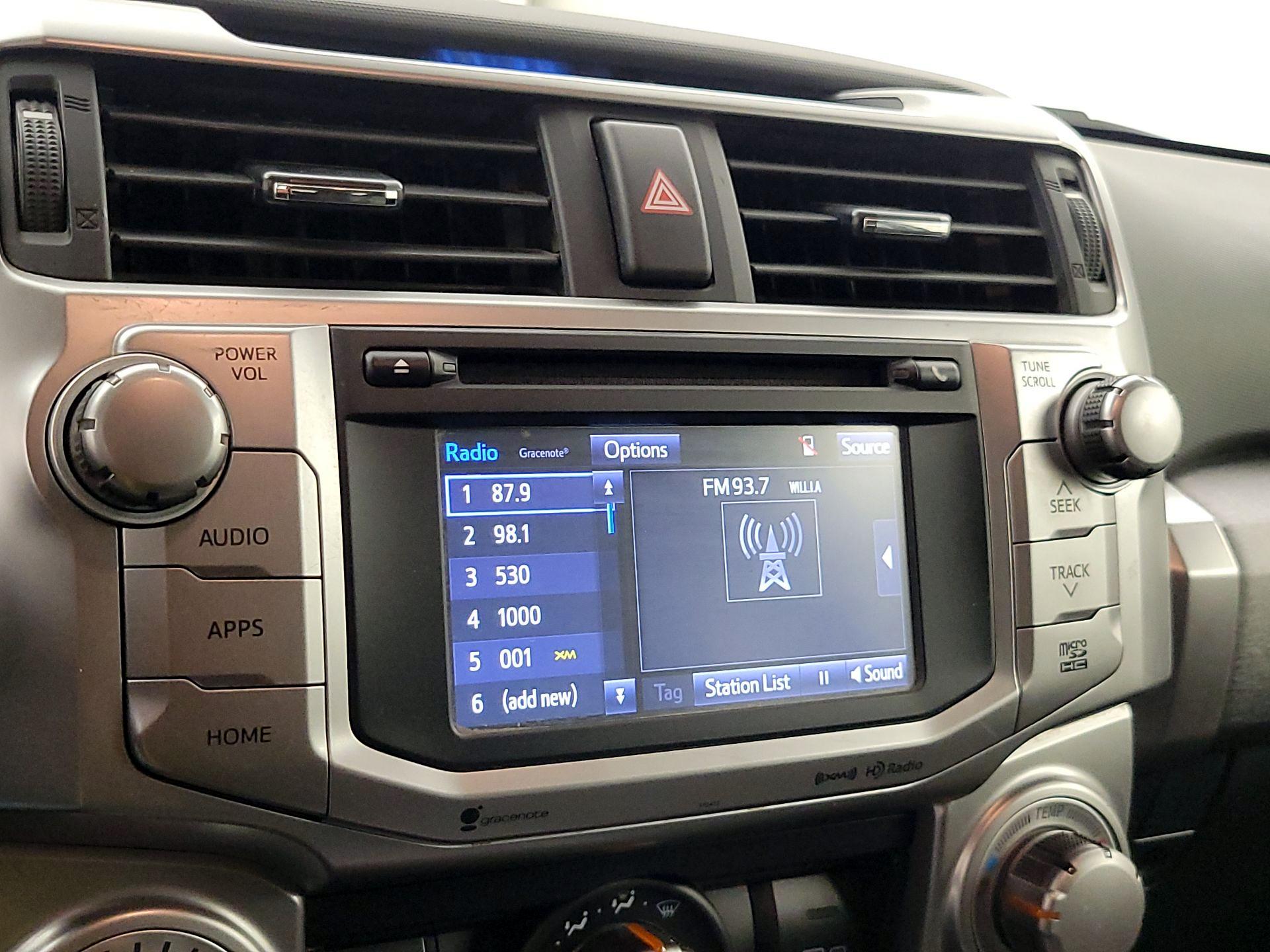 Thumbnail: 2019 Toyota 4Runner - 15