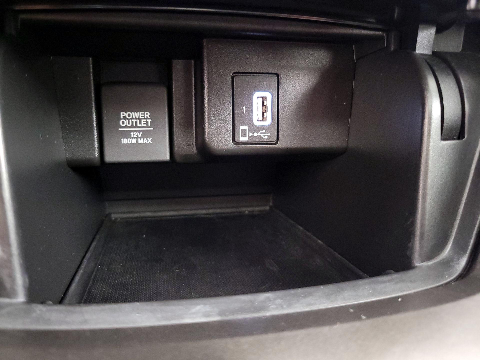 Thumbnail: 2019 Honda Accord - 18
