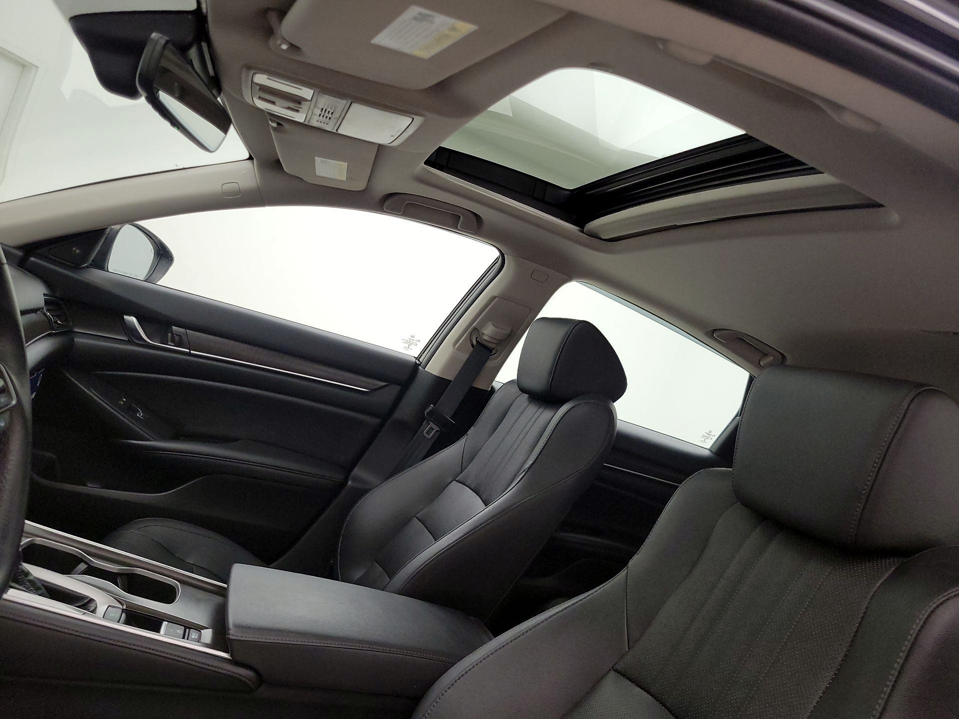 Thumbnail: 2019 Honda Accord - 19