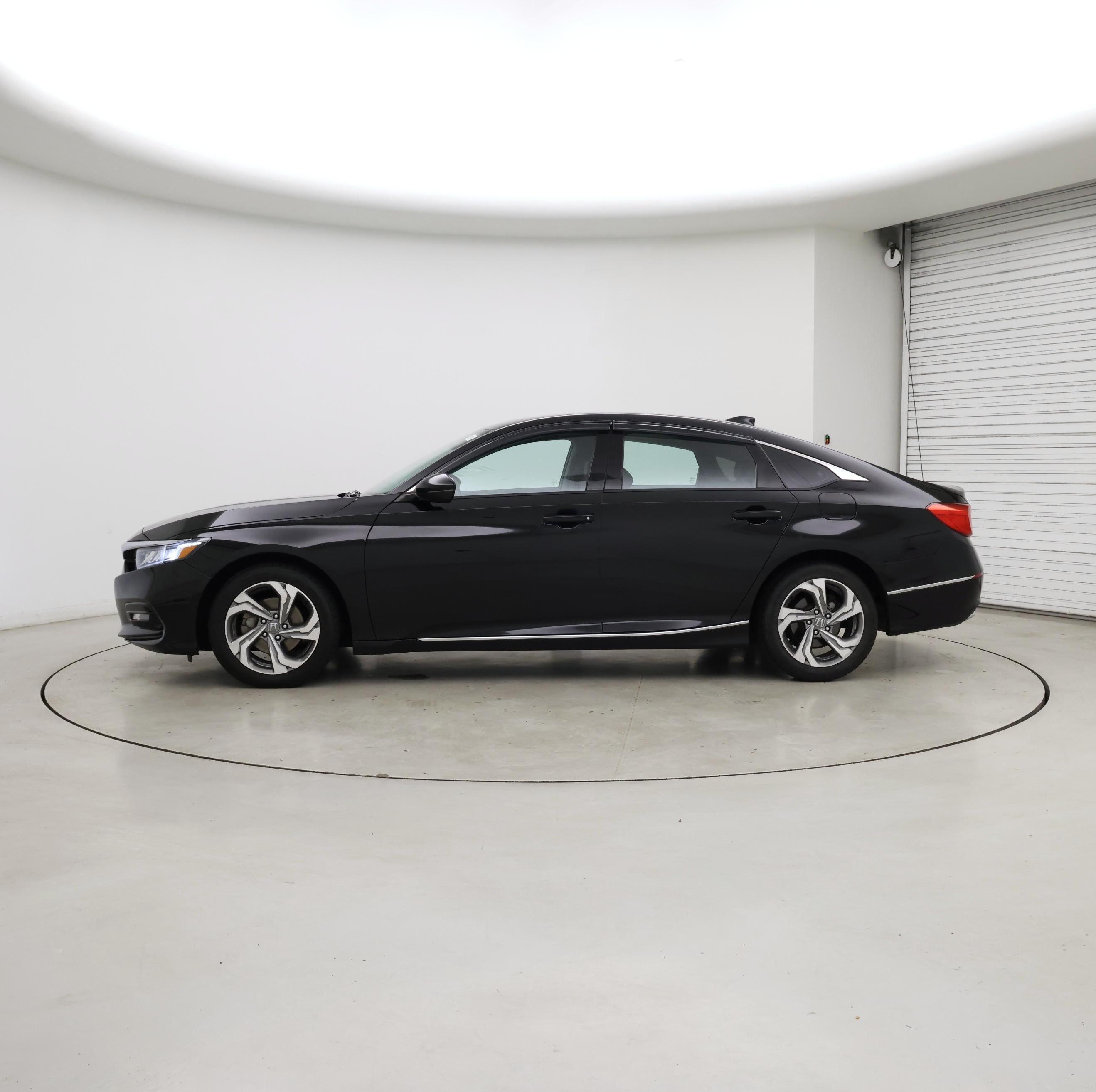 Thumbnail: 2019 Honda Accord - 3