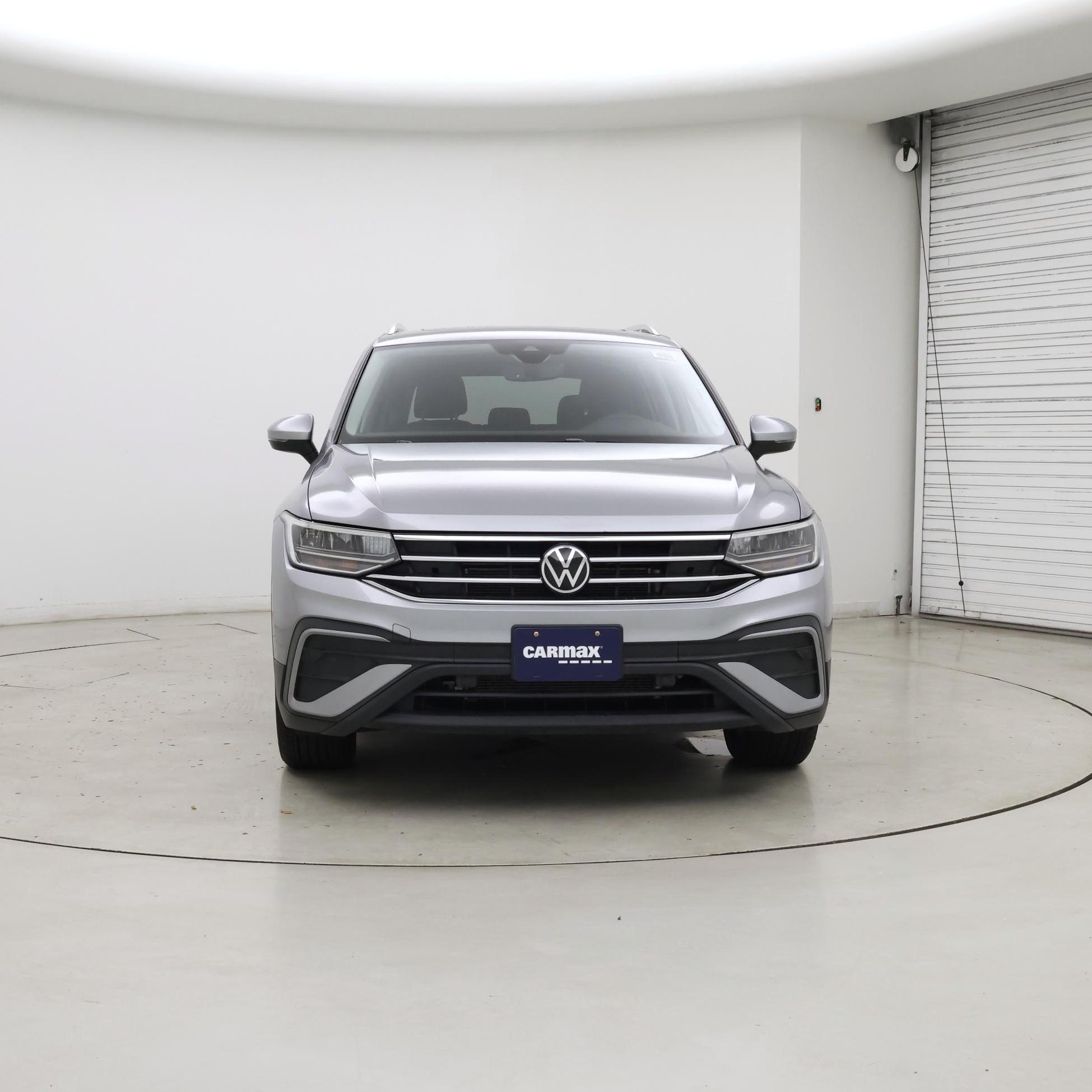 Thumbnail: 2022 Volkswagen Tiguan - 5
