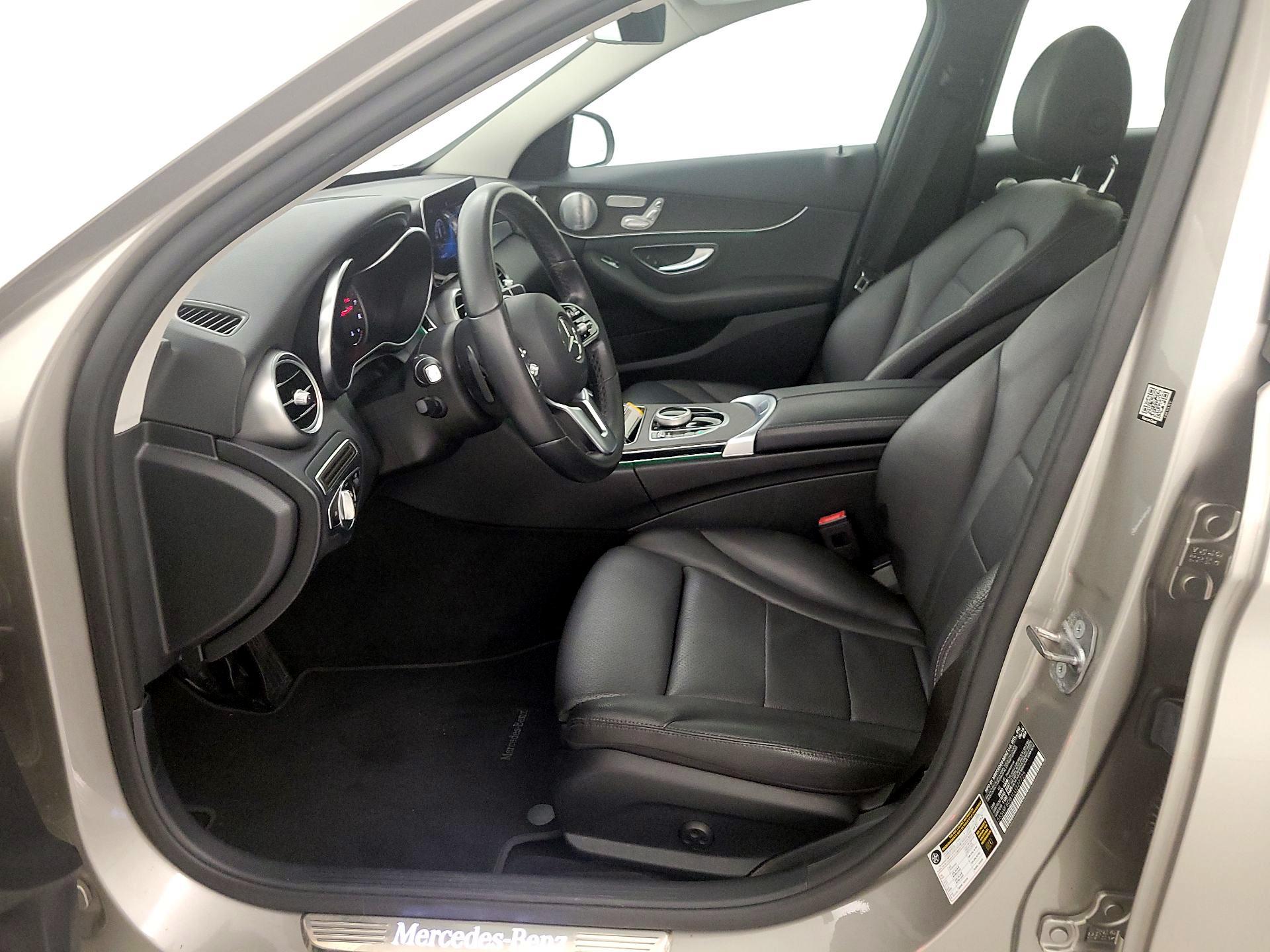 Thumbnail: 2020 Mercedes-Benz C-Class - 9