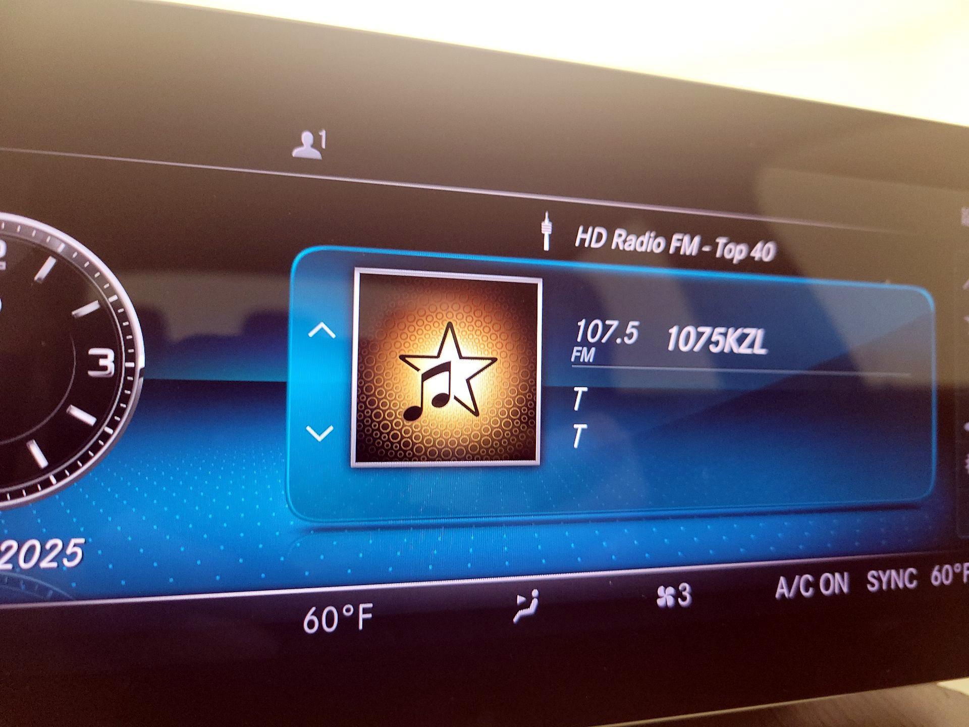 Thumbnail: 2020 Mercedes-Benz C-Class - 13