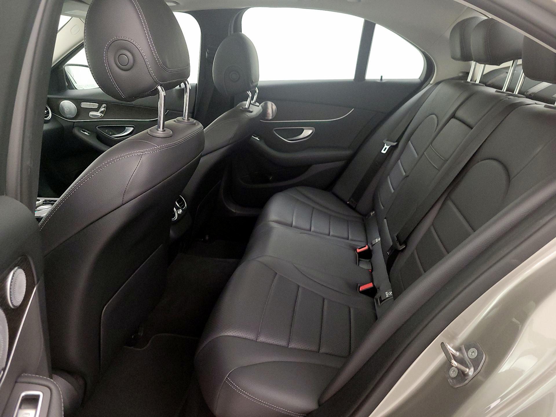 Thumbnail: 2020 Mercedes-Benz C-Class - 18