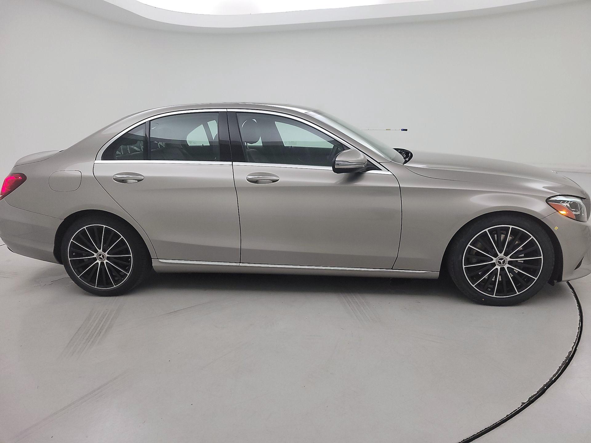 Thumbnail: 2020 Mercedes-Benz C-Class - 4