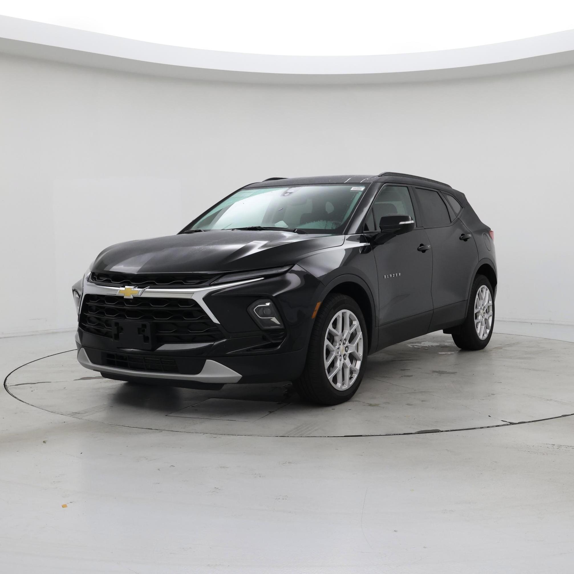 Thumbnail: 2023 Chevrolet Blazer - 4