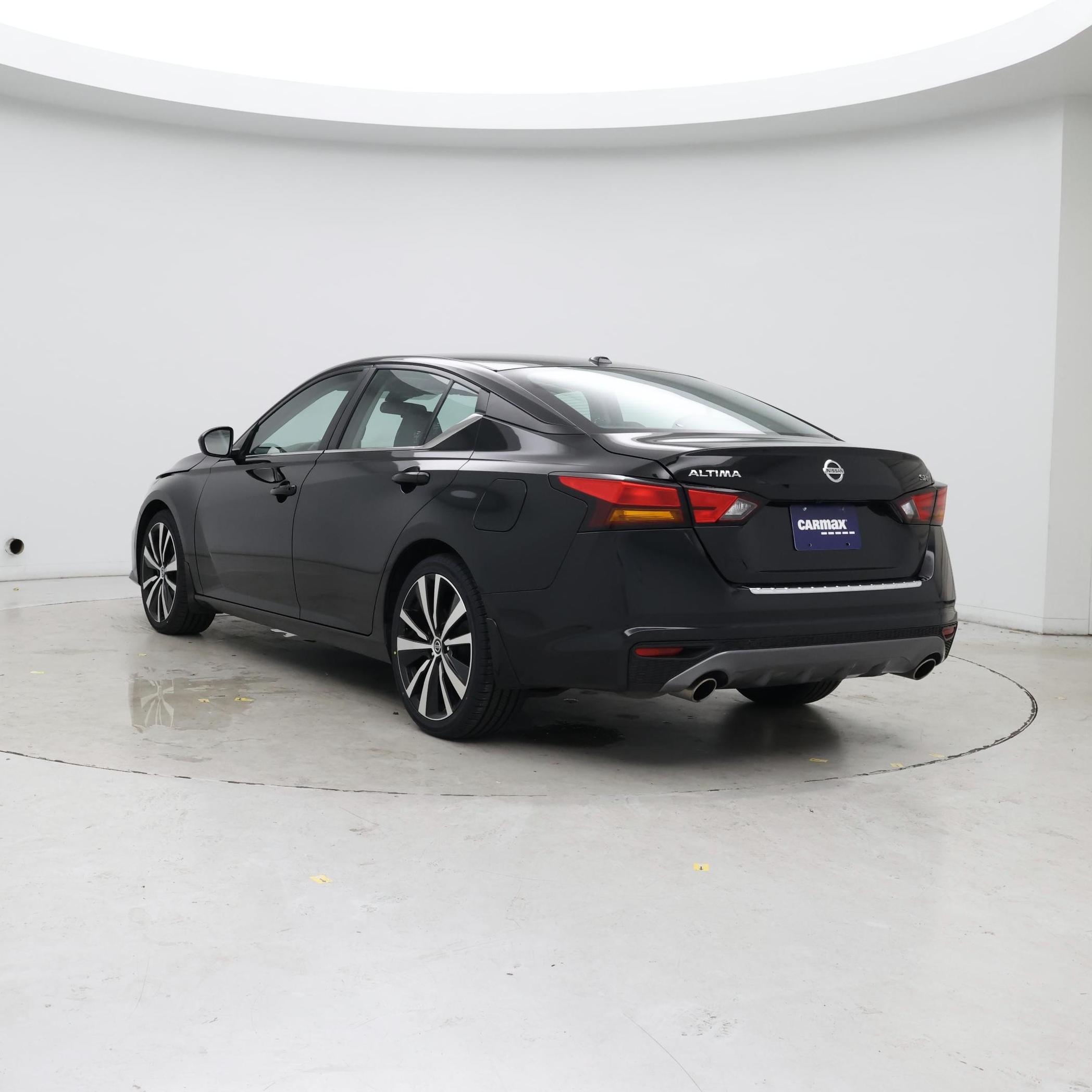 Thumbnail: 2022 Nissan Altima - 2