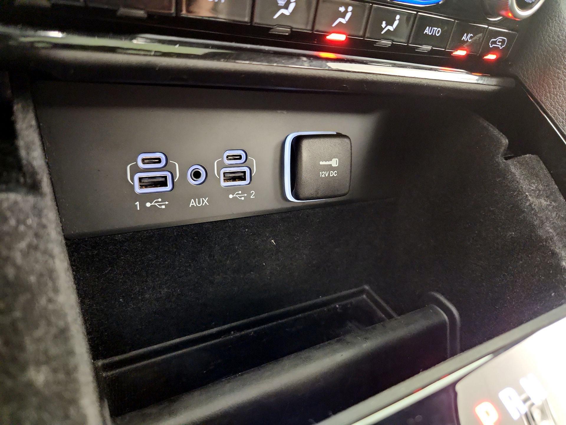 Thumbnail: 2021 Jeep Grand Cherokee L - 19